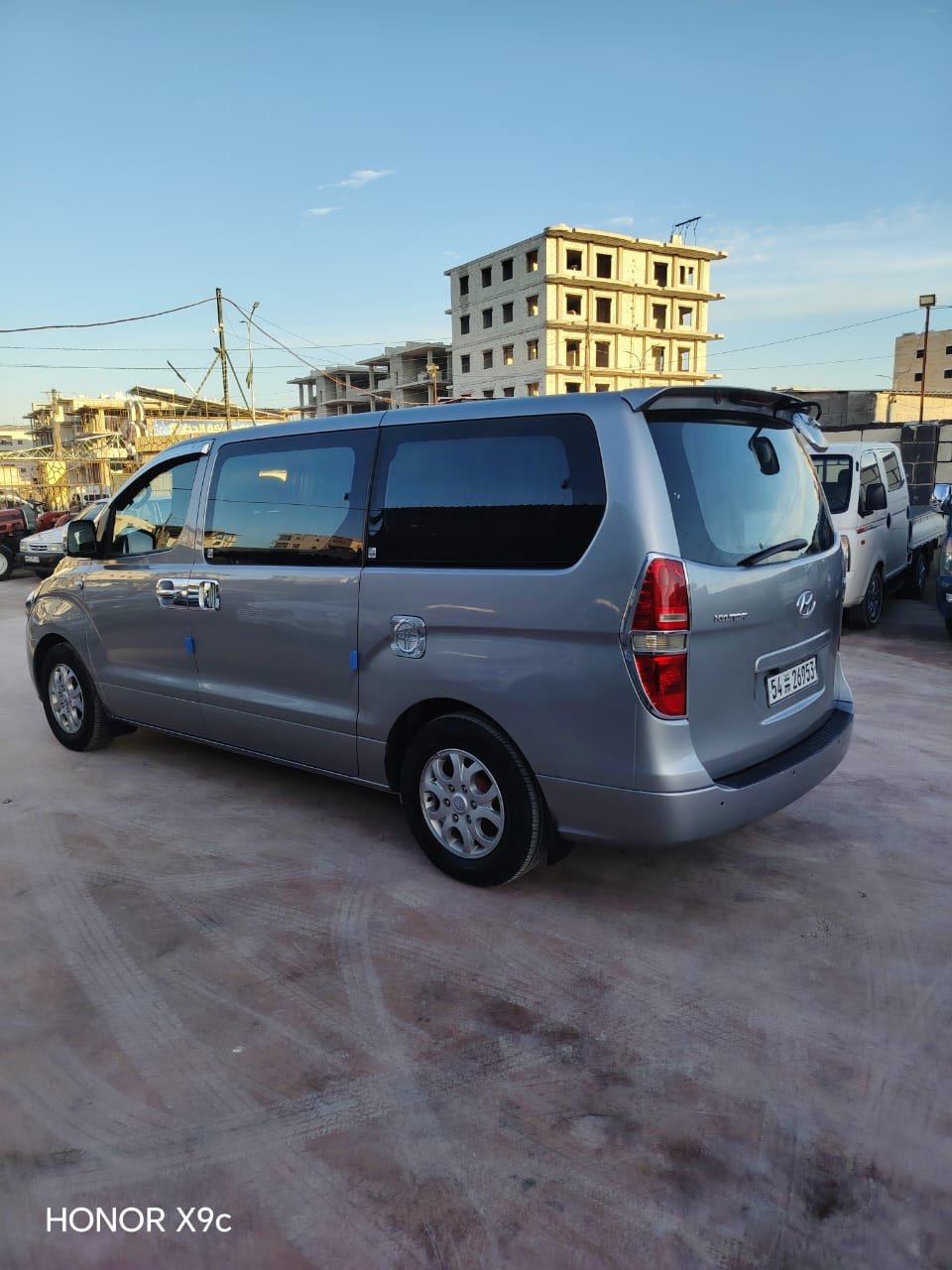 kilometrage car sale hyundai grand starex cvx van used 2011 aleppo su image