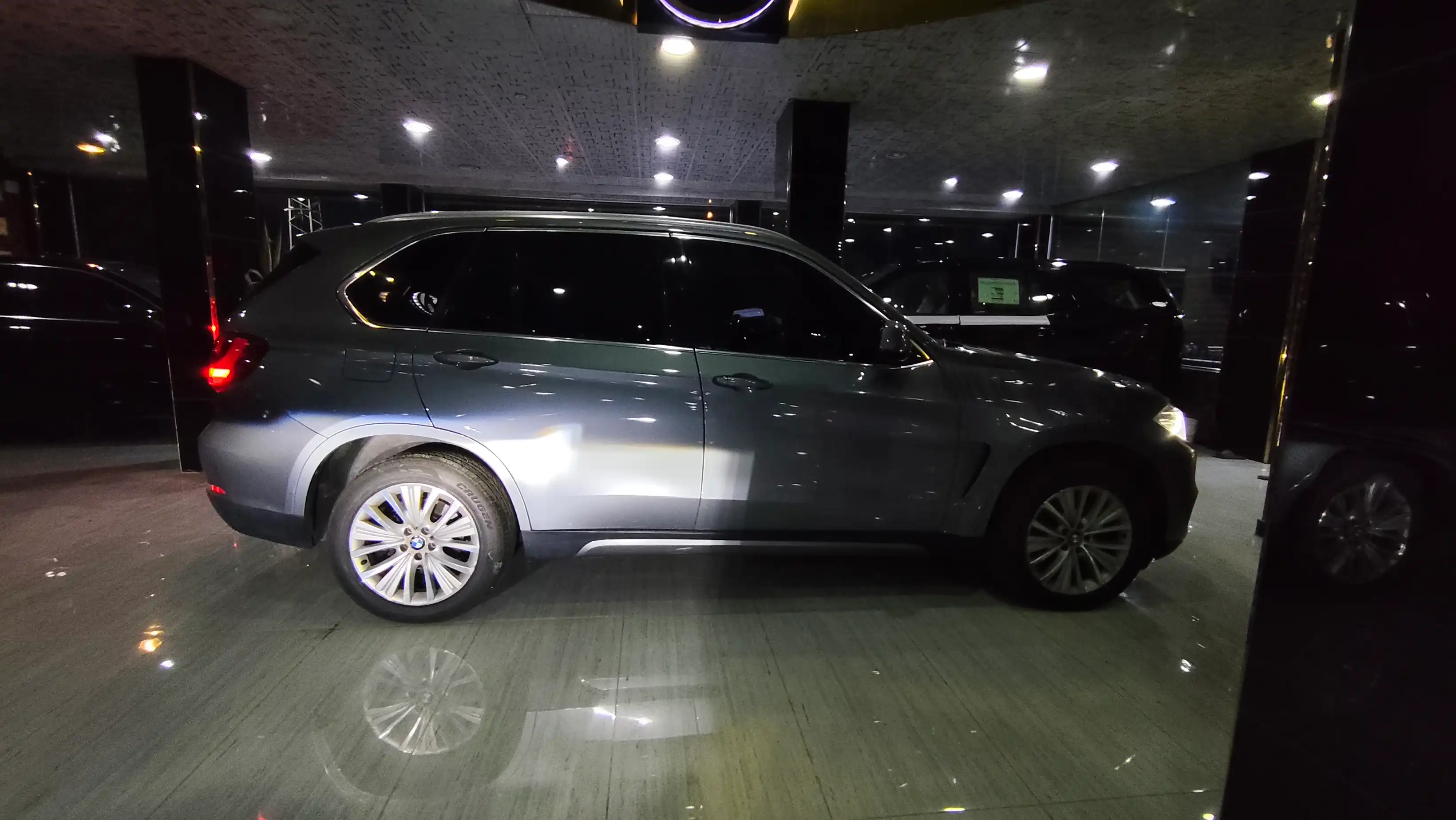 kilometrage car sale bmw x5 xdrive40d suv 2015 aleppo zp image