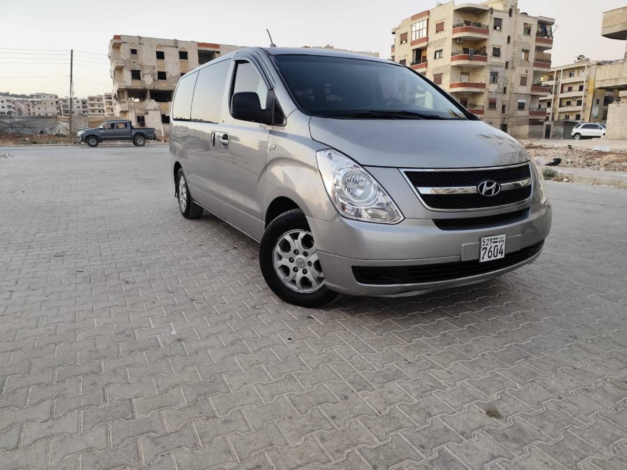 kilometrage car sale hyundai grand starex cvx van used 2011 aleppo cb image