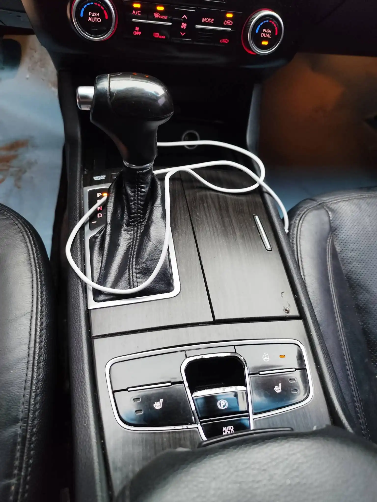 kilometrage car sale kia k7 3 0 gdi sedan used 2012 aleppo ep image