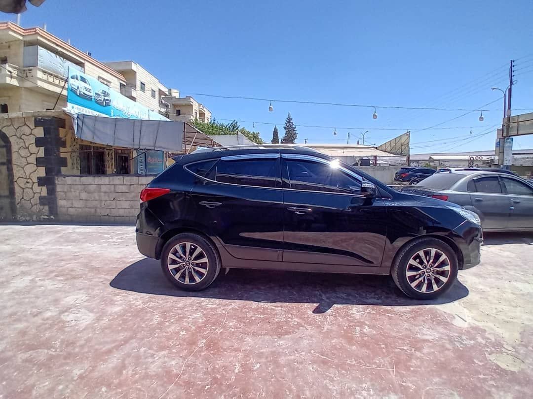 kilometrage car sale hyundai tucson standard suv used 2012 aleppo xy image