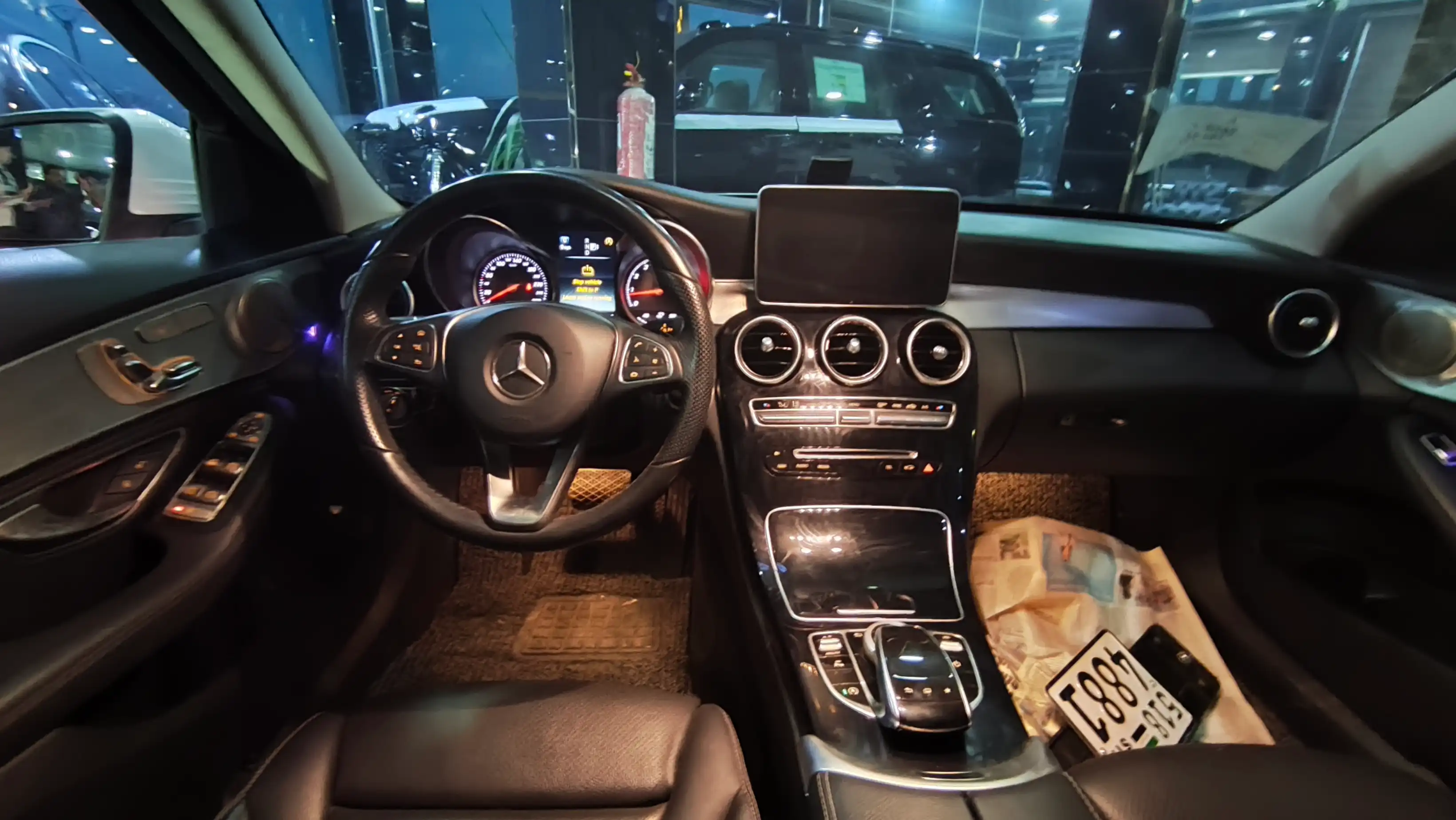 kilometrage car sale mercedes c class 200 sedan used 2015 aleppo hr image