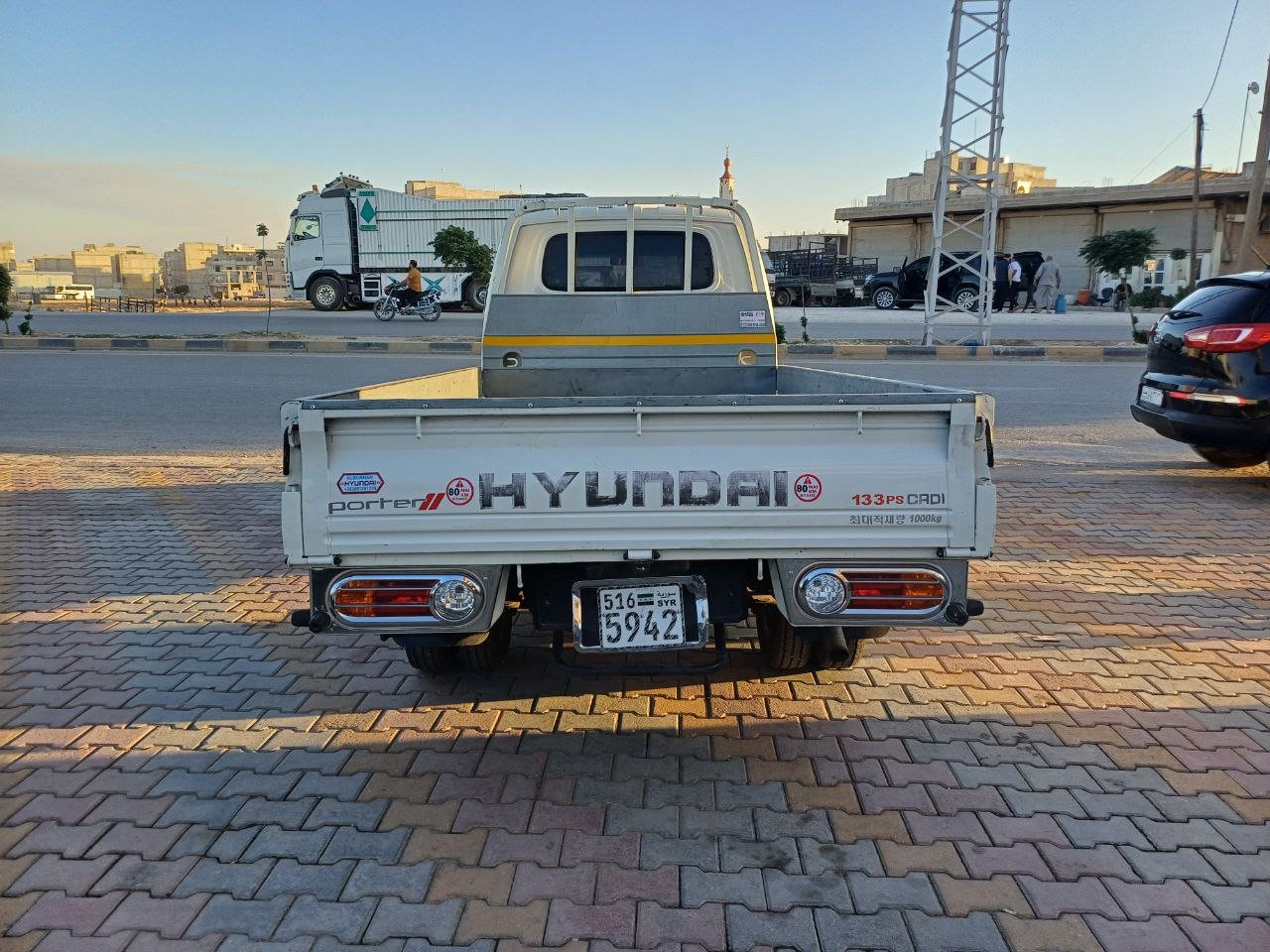 kilometrage car sale hyundai porter 2 crdi cargo truck used 2015 aleppo oq image