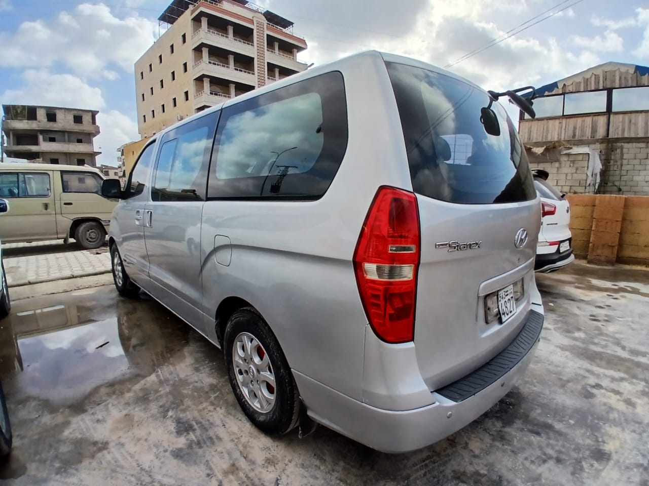 kilometrage car sale hyundai grand starex cvx van used 2009 aleppo vg image