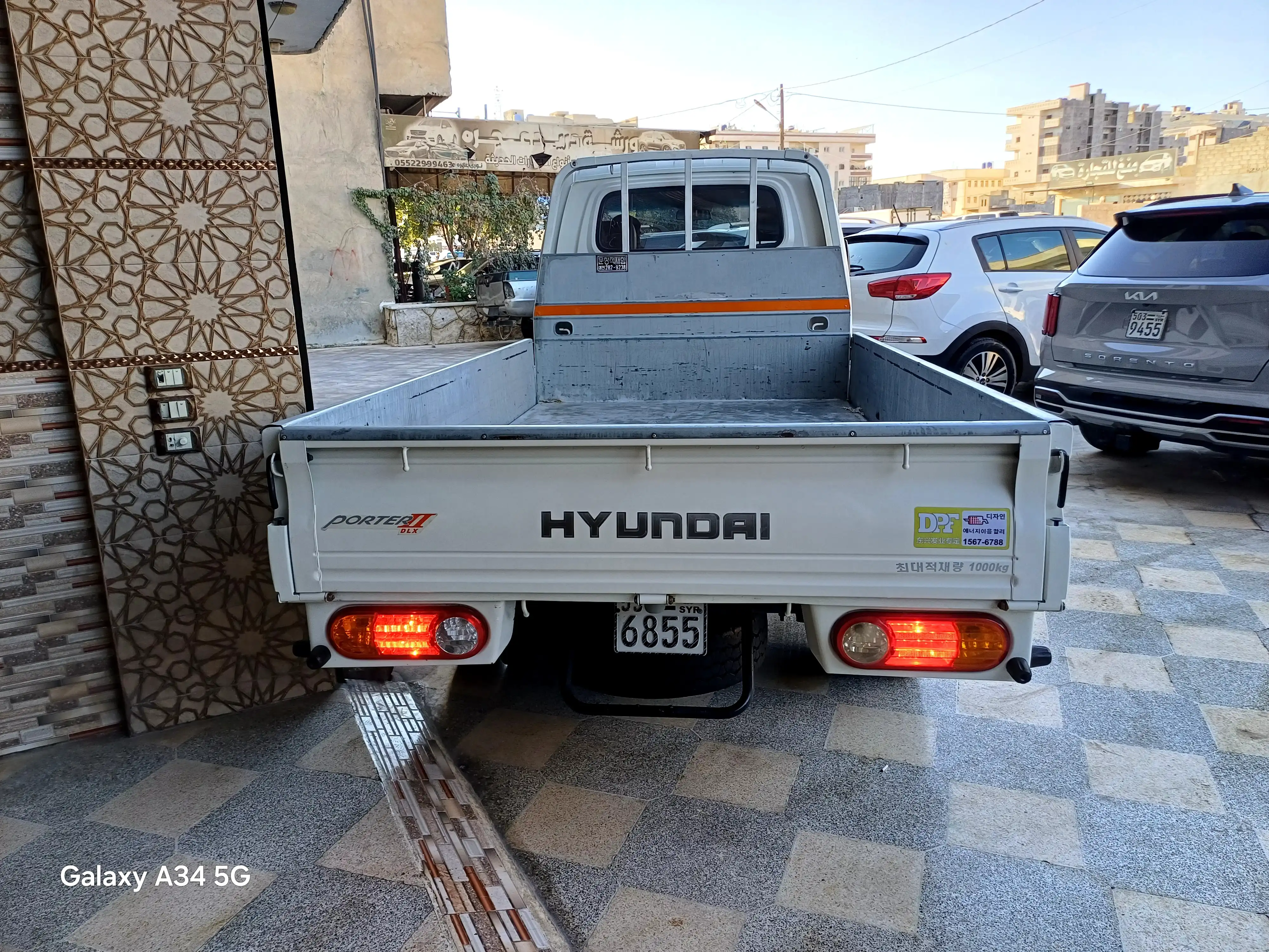 kilometrage car sale hyundai porter 2 crdi cargo truck used 2011 aleppo kq image