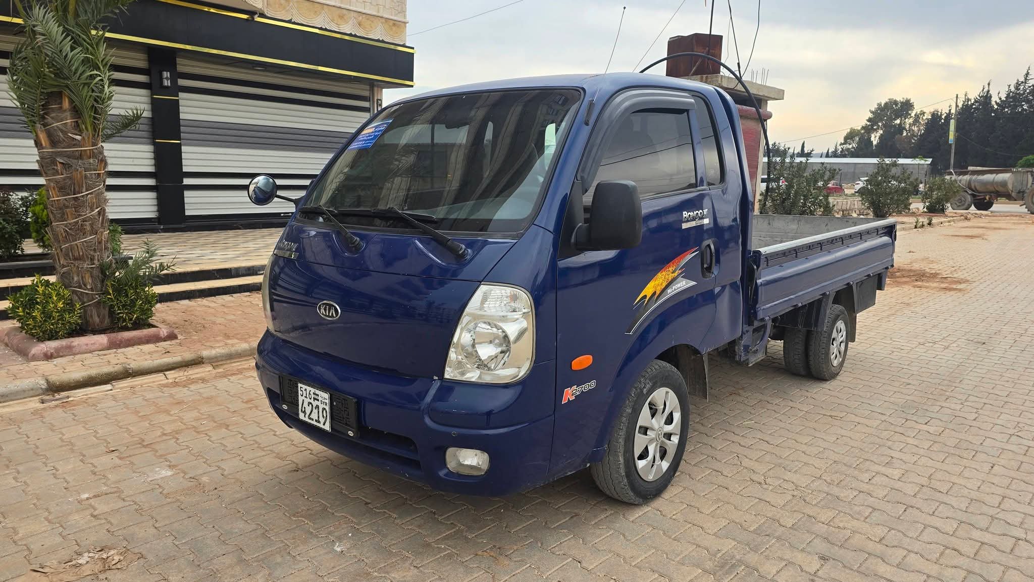 kilometrage car sale hyundai porter ii 2 crdi cargo truck used 2005 aleppo hr image