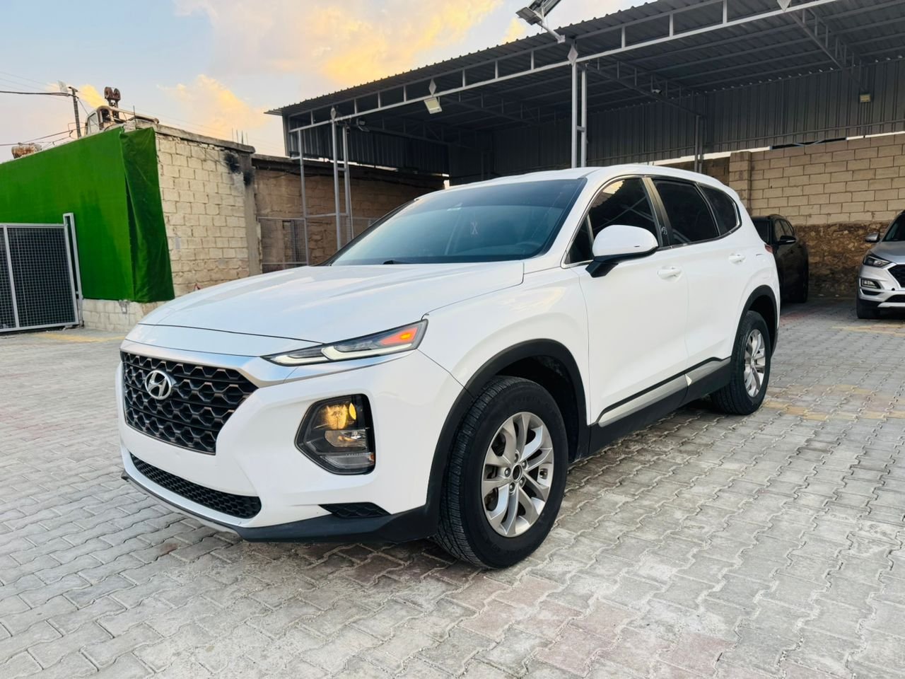 kilometrage car sale hyundai santa fe evgt suv used 2019 aleppo pv card image
