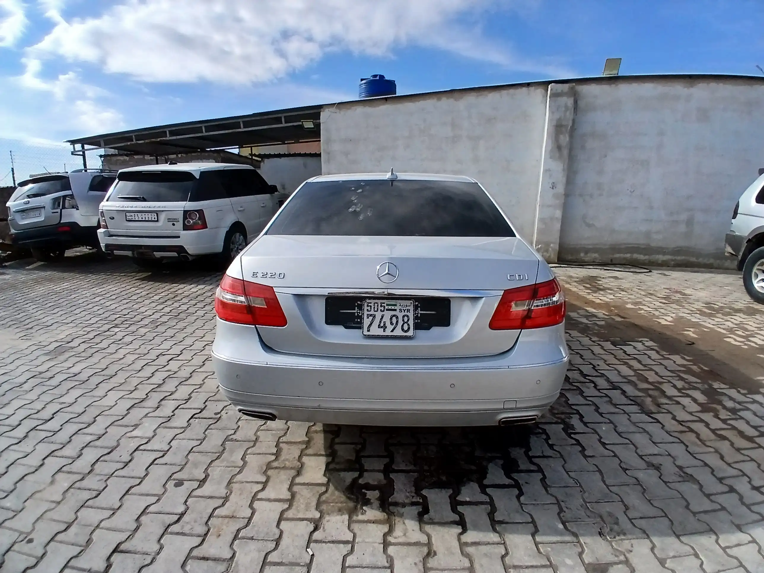 kilometrage car sale mercedes e class e 220 cdi sedan used 2012 aleppo sh image