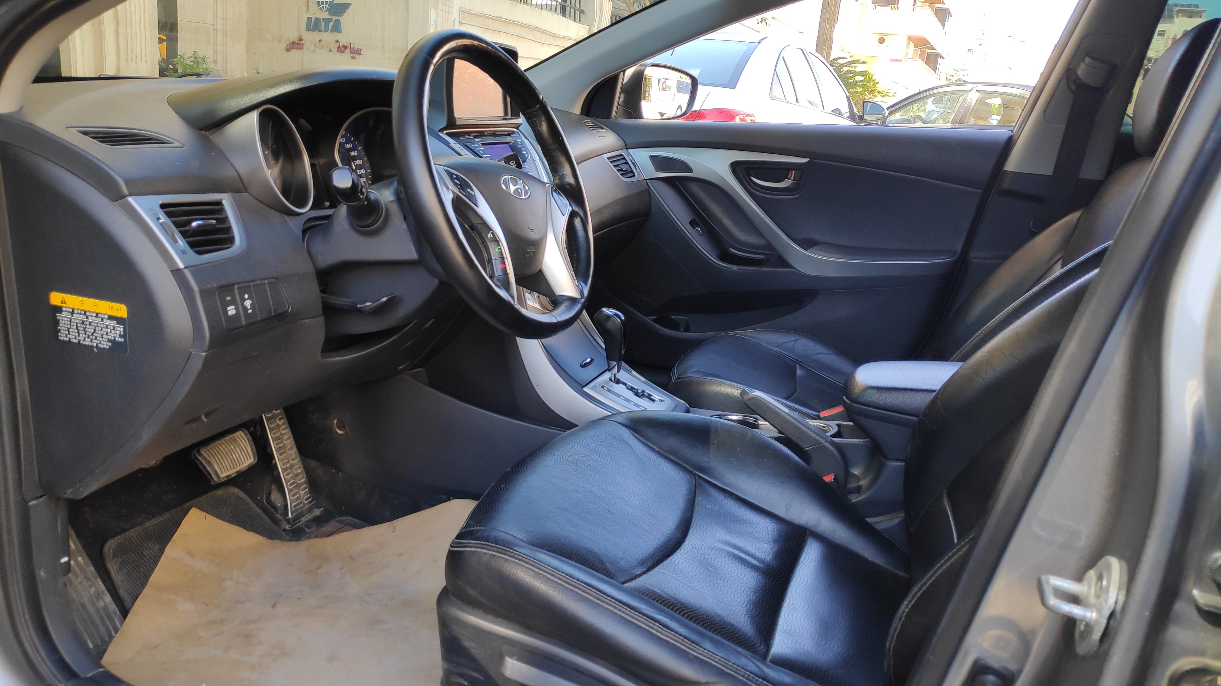 kilometrage car sale hyundai elantra standard sedan used 2011 tartus sw image