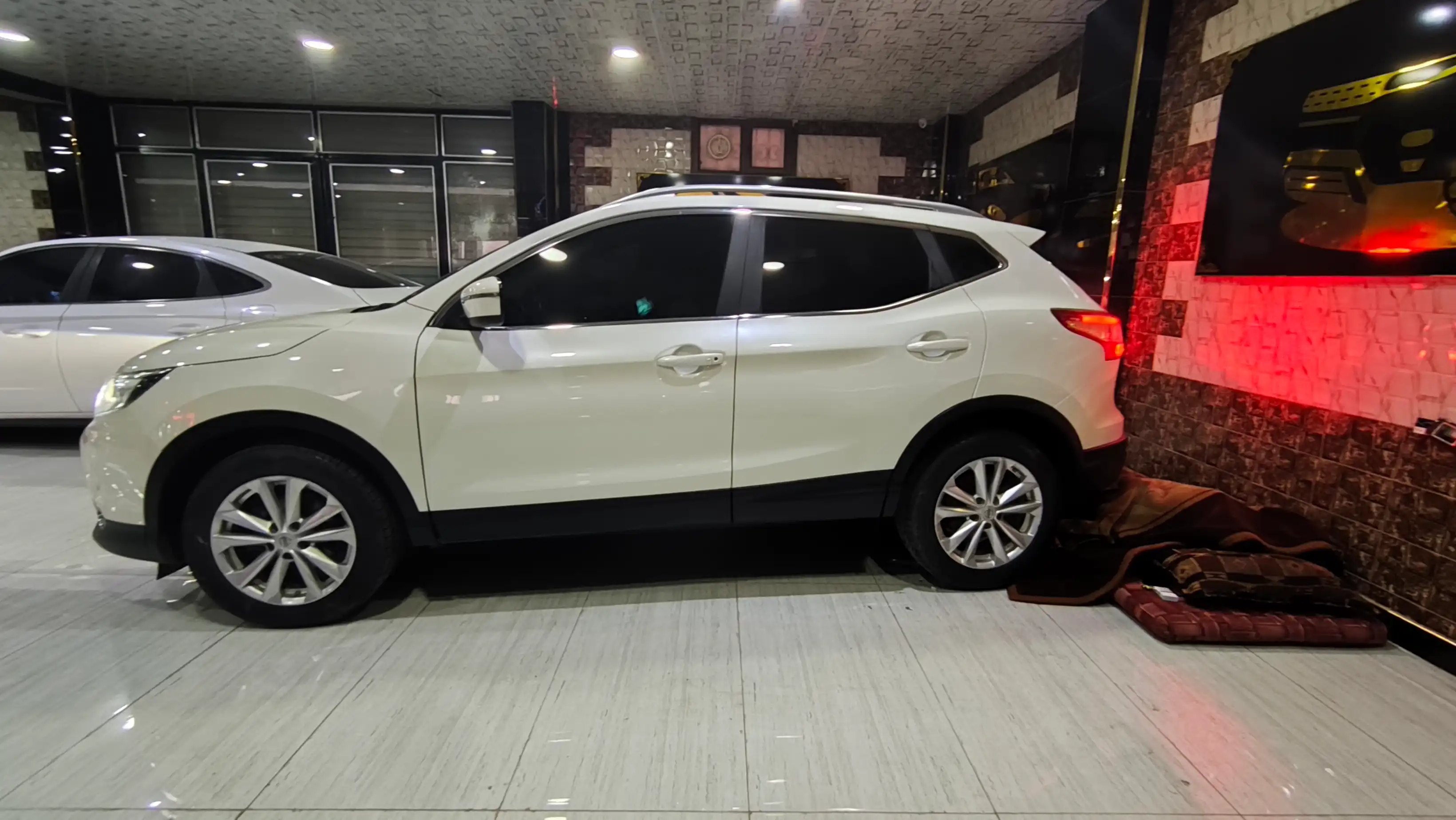 kilometrage car sale nissan qashqai standard 2013 yv image