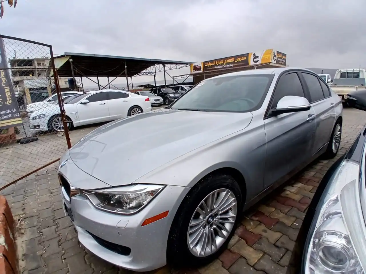 kilometrage car sale bmw 3 series 320 sedan used 2012 aleppo gj card image