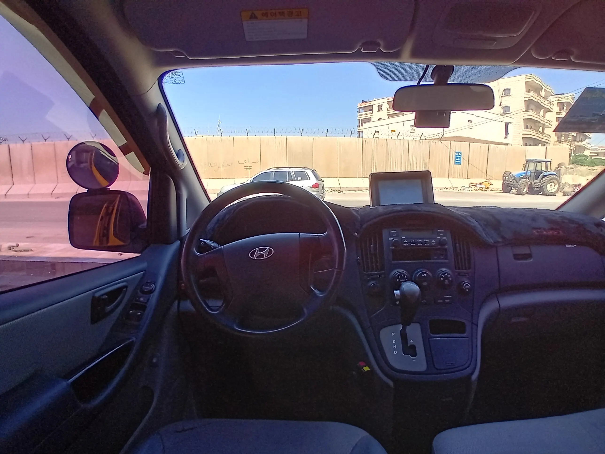 kilometrage car sale hyundai grand starex cvx van used 2011 aleppo dc image