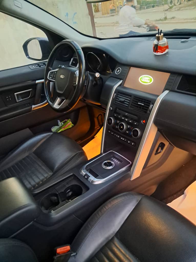 kilometrage car sale land rover discovery sport hse suv used 2017 aleppo qb image