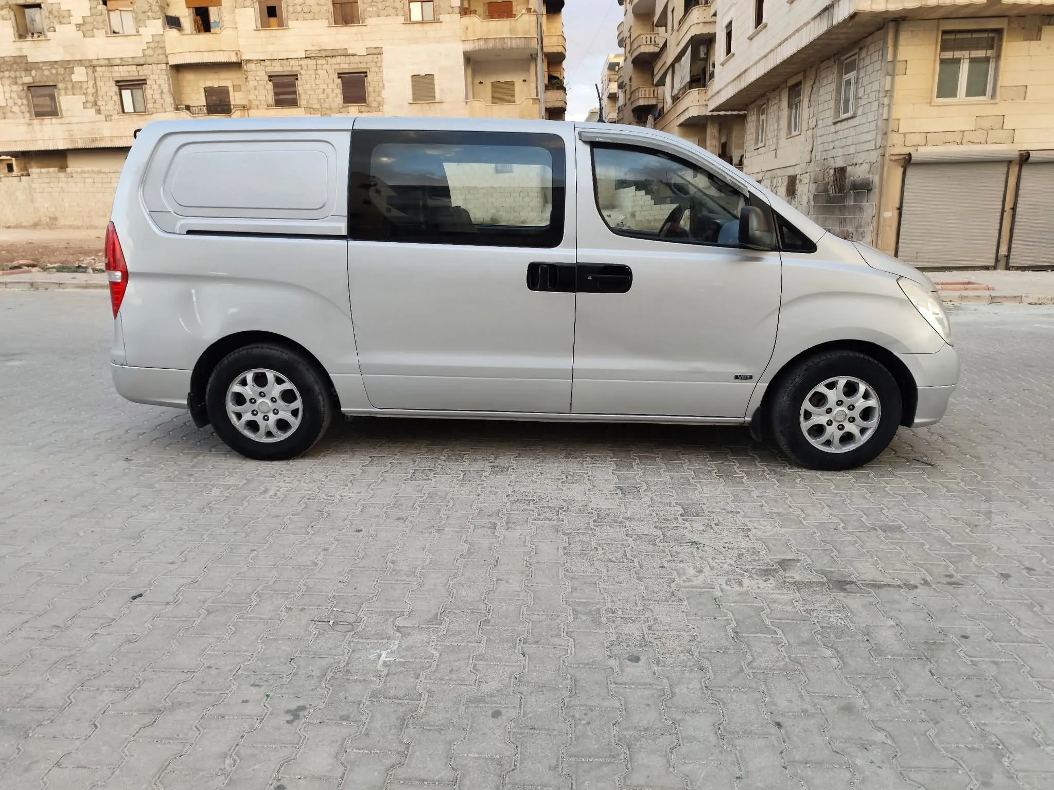 kilometrage car sale hyundai grand starex cvx van used 2008 aleppo yw image