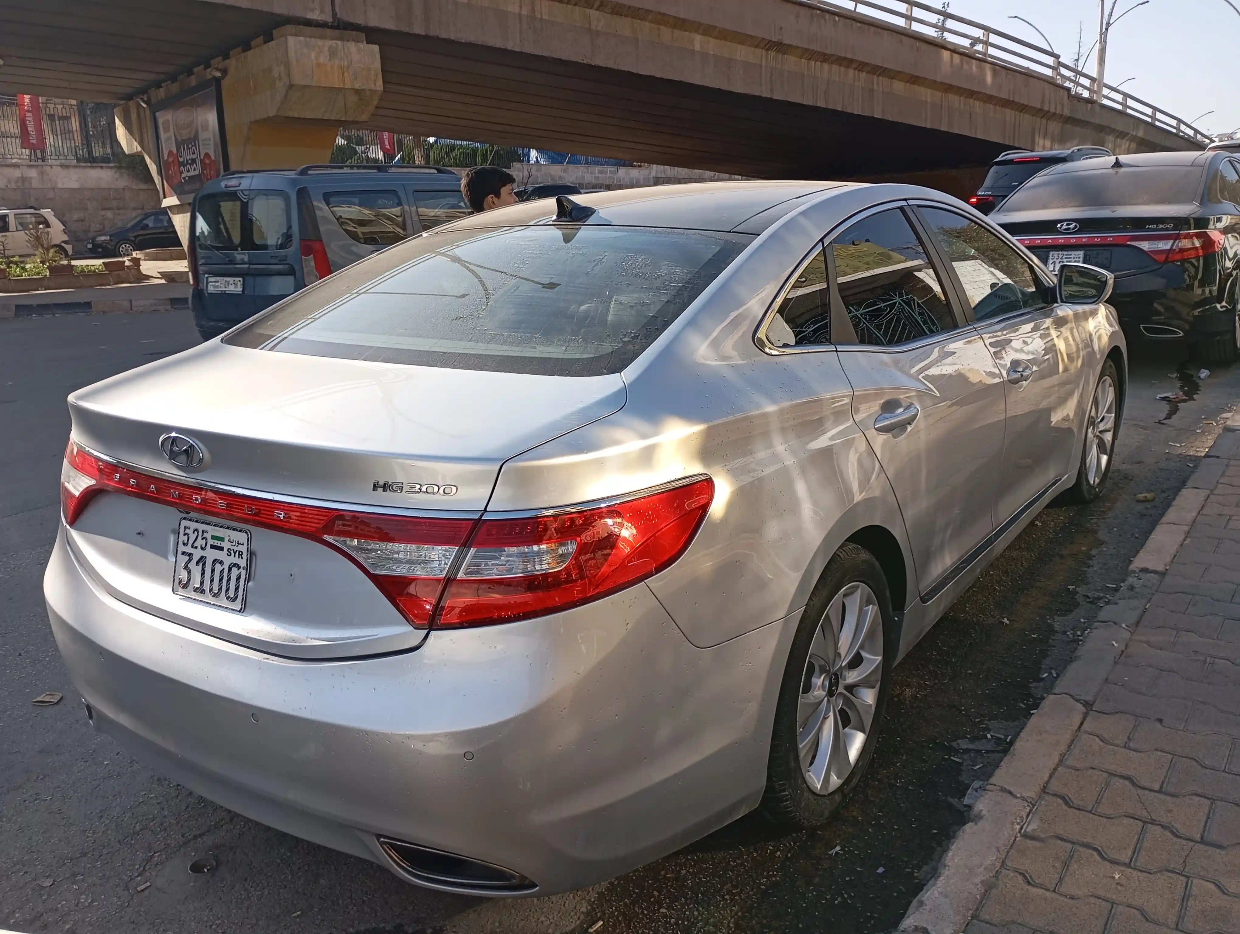 kilometrage car sale hyundai grandeur hg 300 sedan used 2012 aleppo aa image