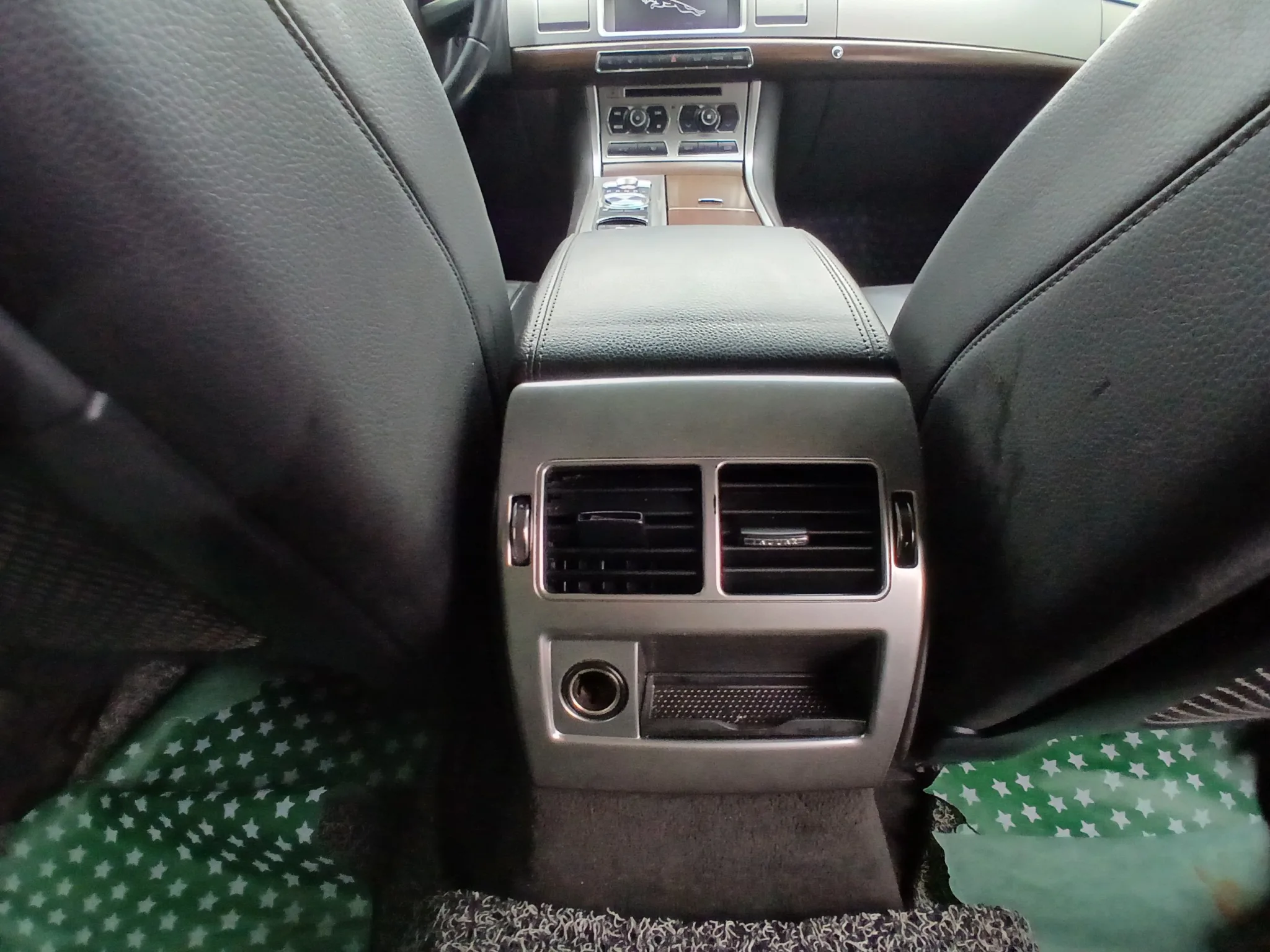 kilometrage car sale jaguar xf standard suv used 2013 aleppo sr image