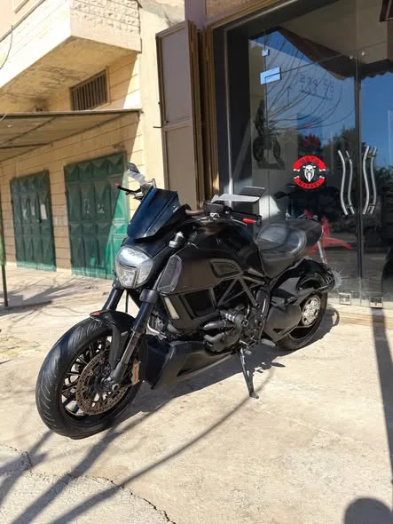 kilometrage motorbike ducati diavel standard sport used 2017 tartus yf card image