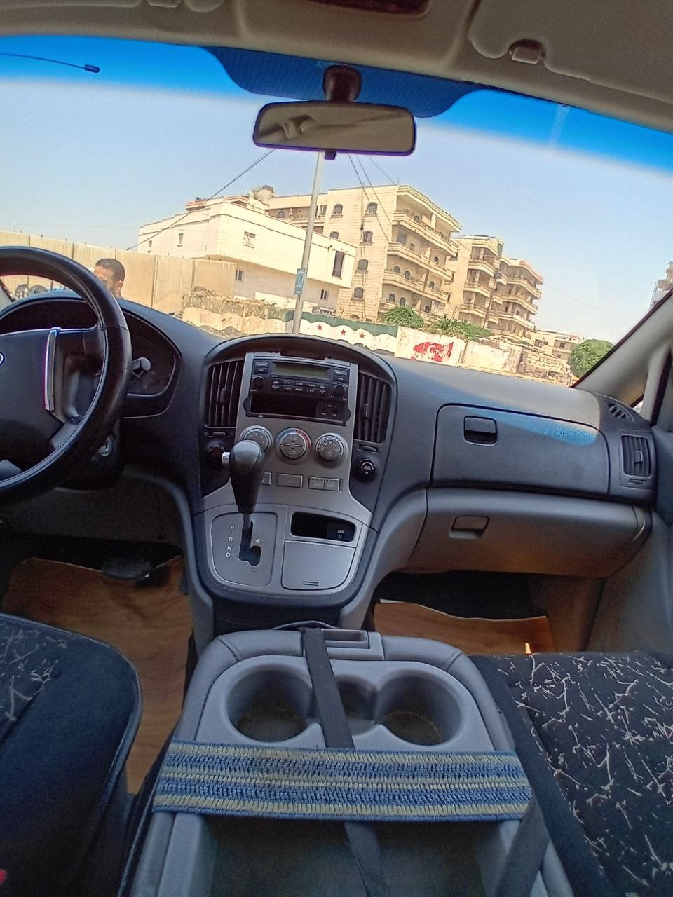 kilometrage car sale hyundai grand starex cvx van used 2008 aleppo uc image