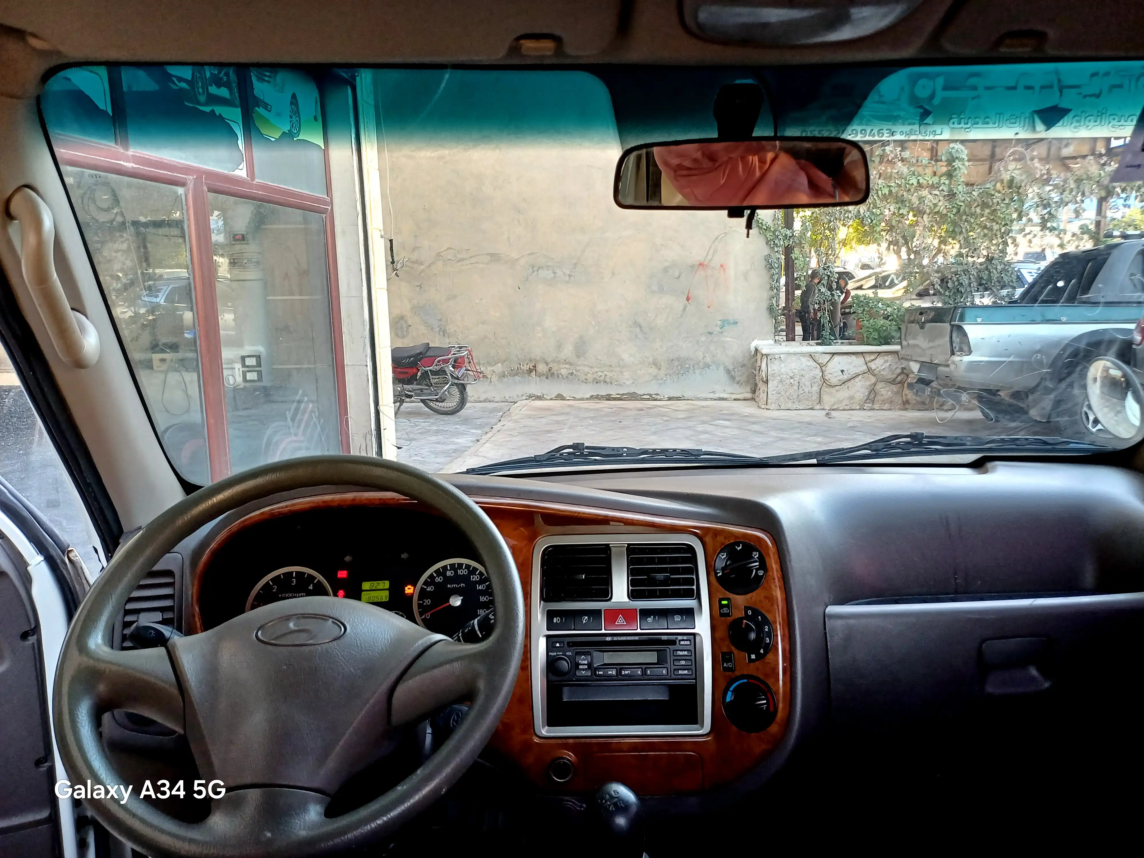 kilometrage car sale hyundai porter 2 crdi cargo truck used 2011 aleppo kq image