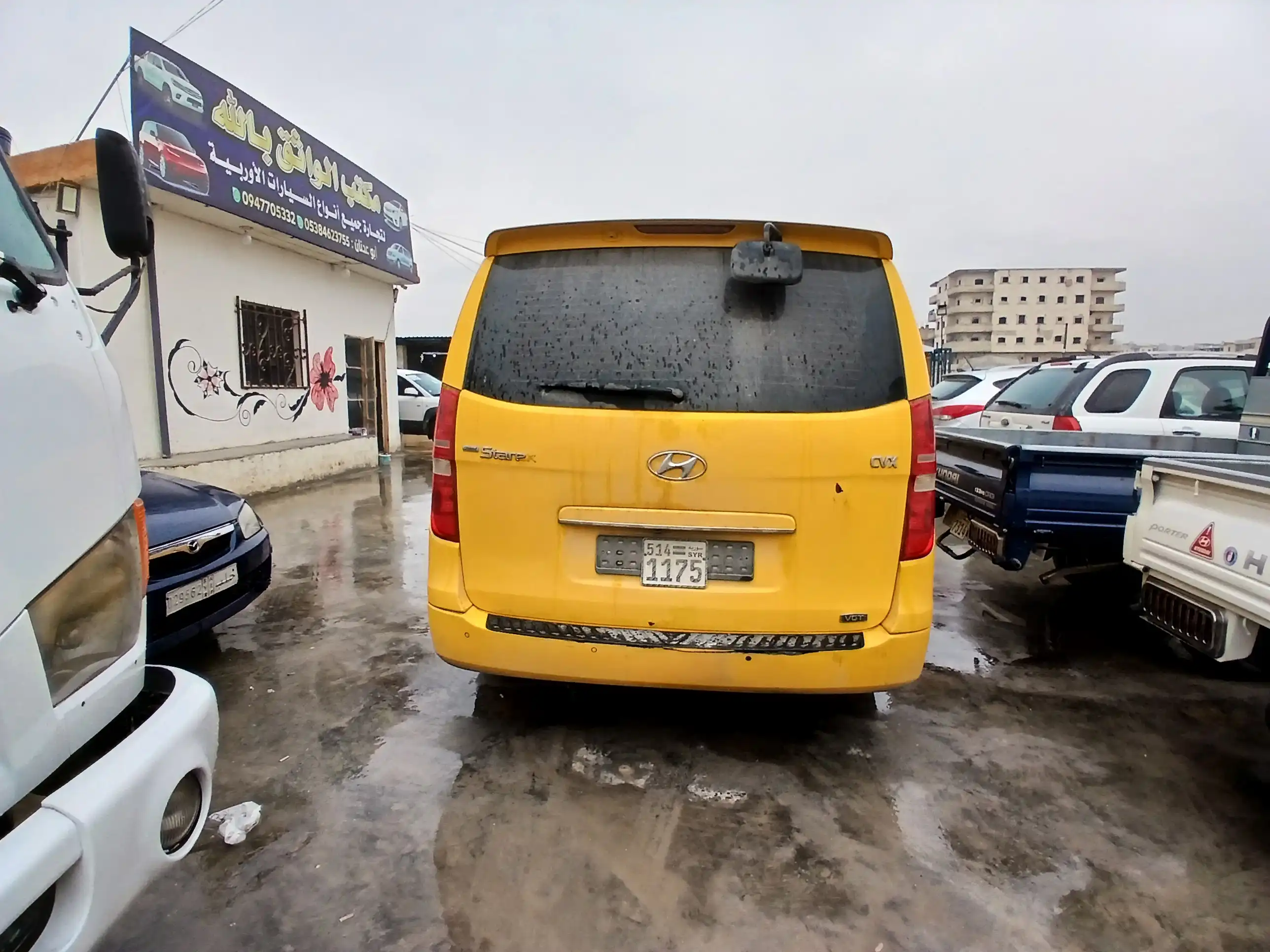 kilometrage car sale hyundai grand starex cvx van used 2011 aleppo ly image