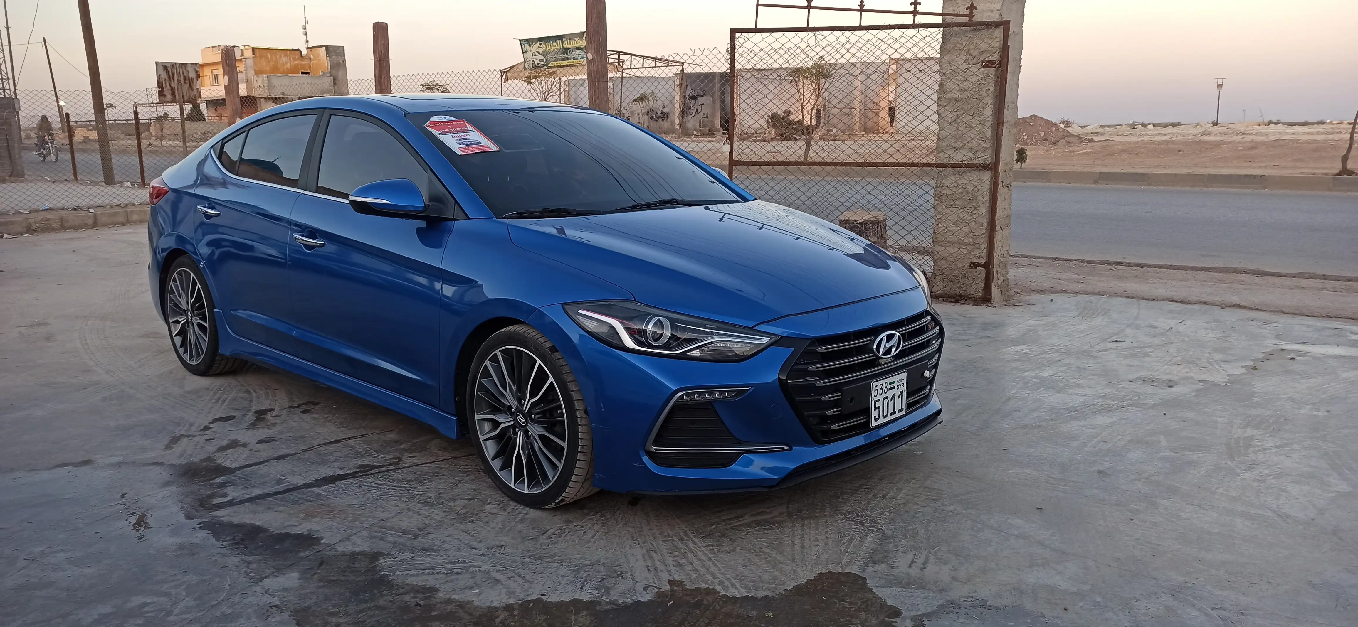 kilometrage car sale hyundai avante sport sedan used 2017 aleppo ir image