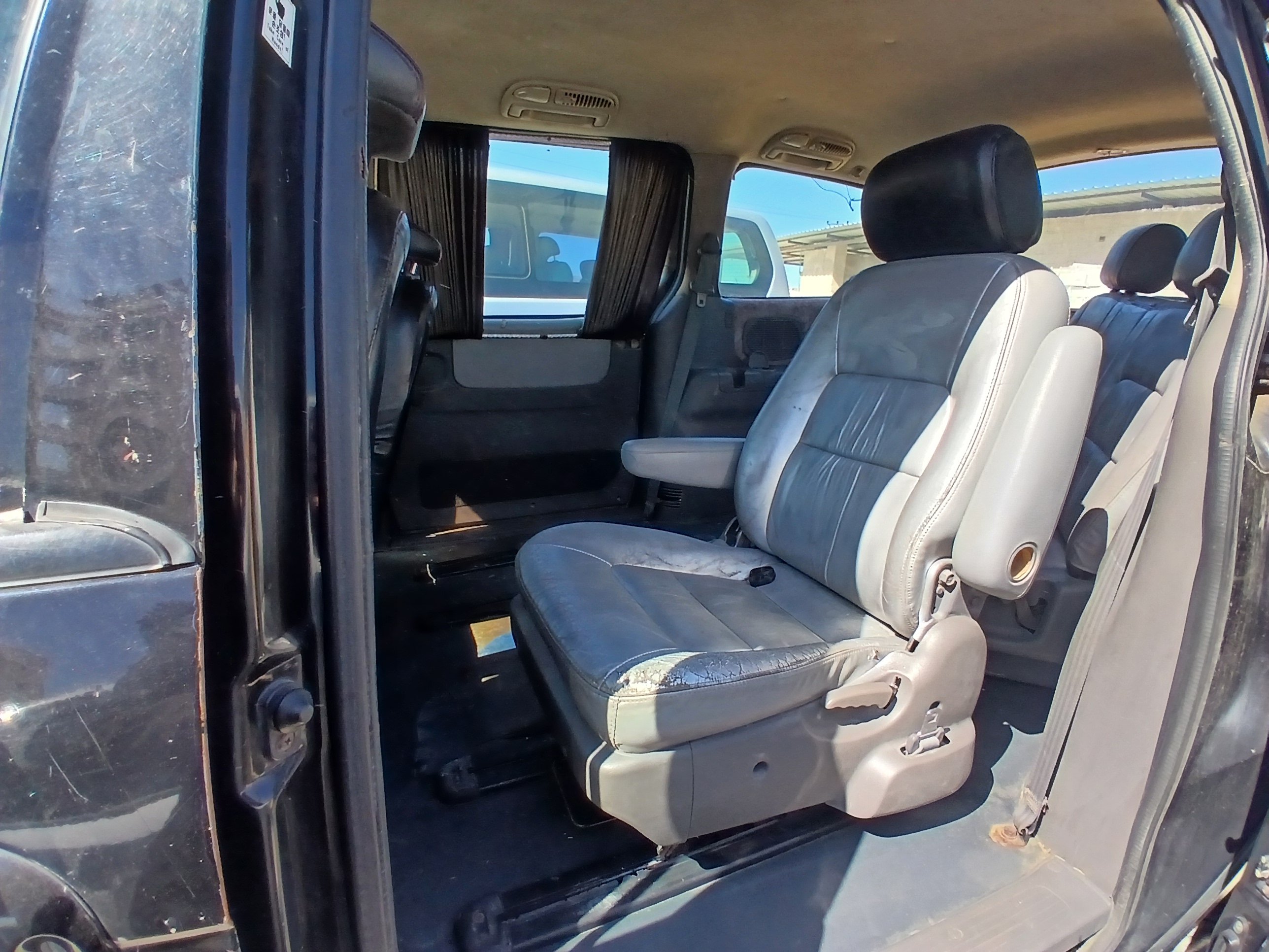 kilometrage car sale kia carnival standard suv used 2002 aleppo ss image