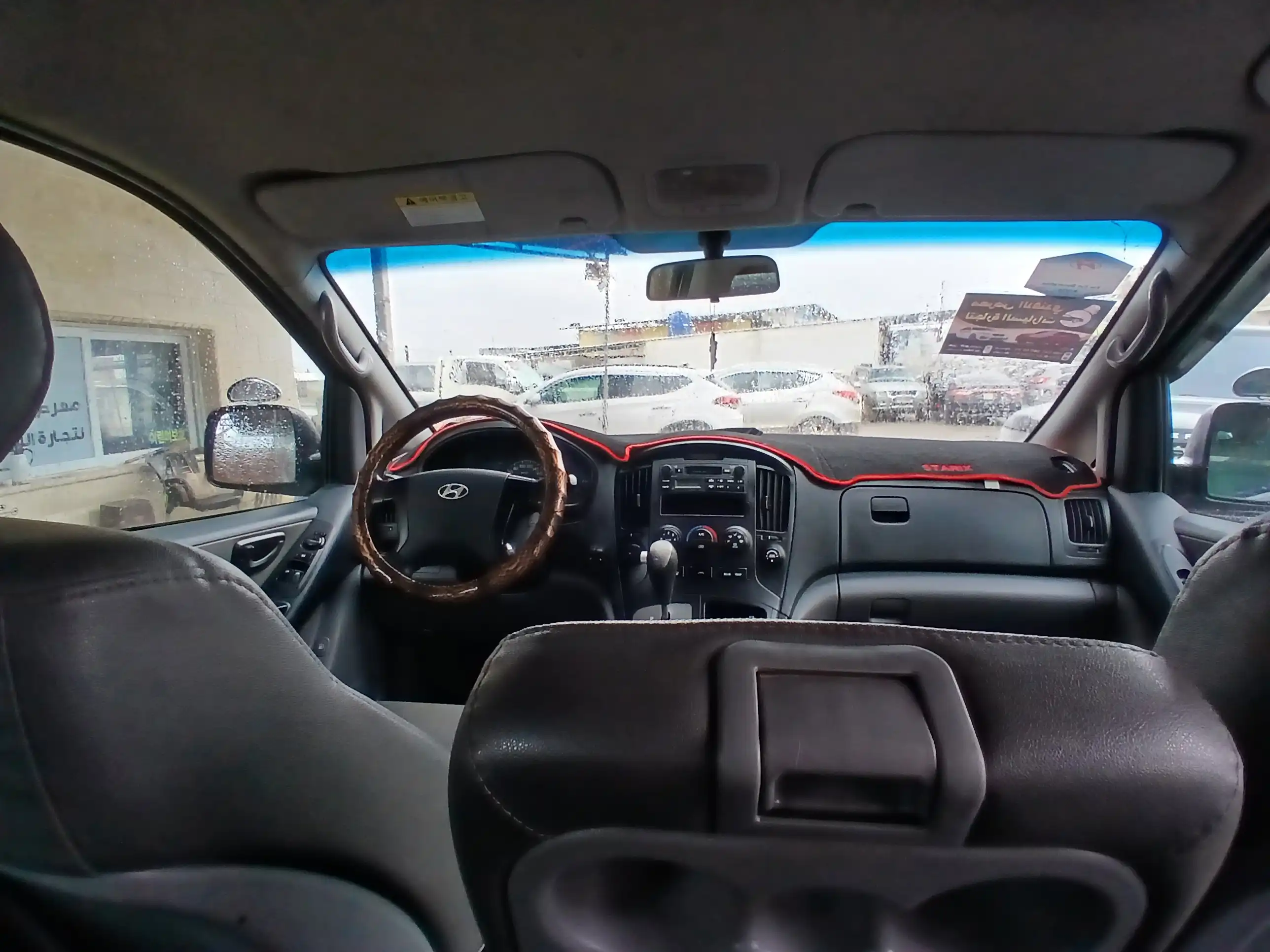 kilometrage car sale hyundai grand starex cvx van used 2010 aleppo ep image