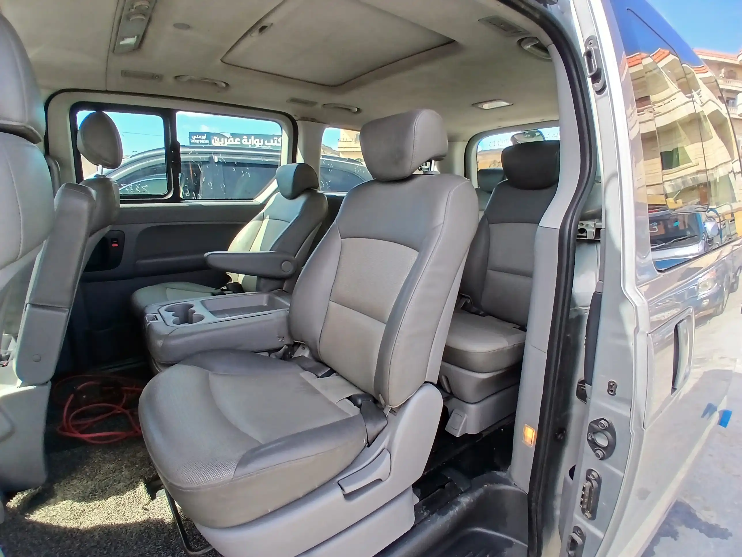 kilometrage car sale hyundai grand starex cvx van used 2012 aleppo jd image