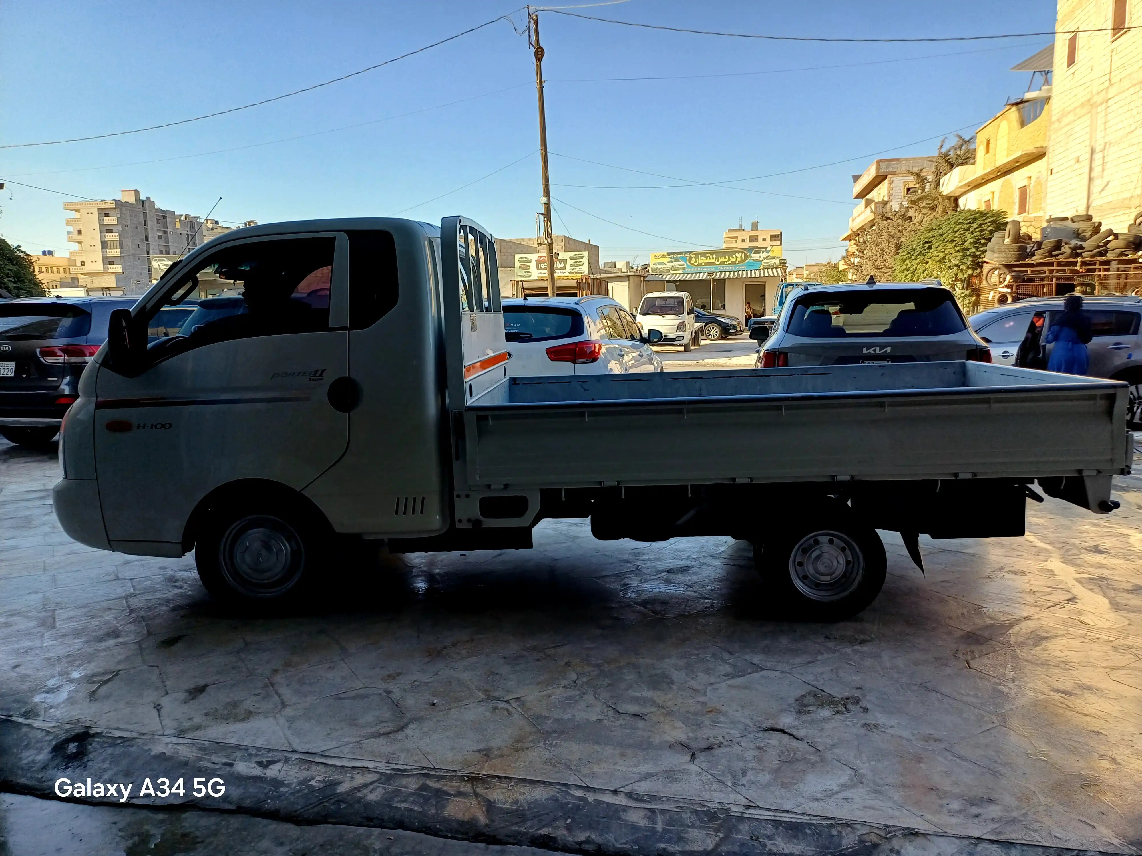 kilometrage car sale hyundai porter 2 crdi cargo truck used 2011 aleppo kq image