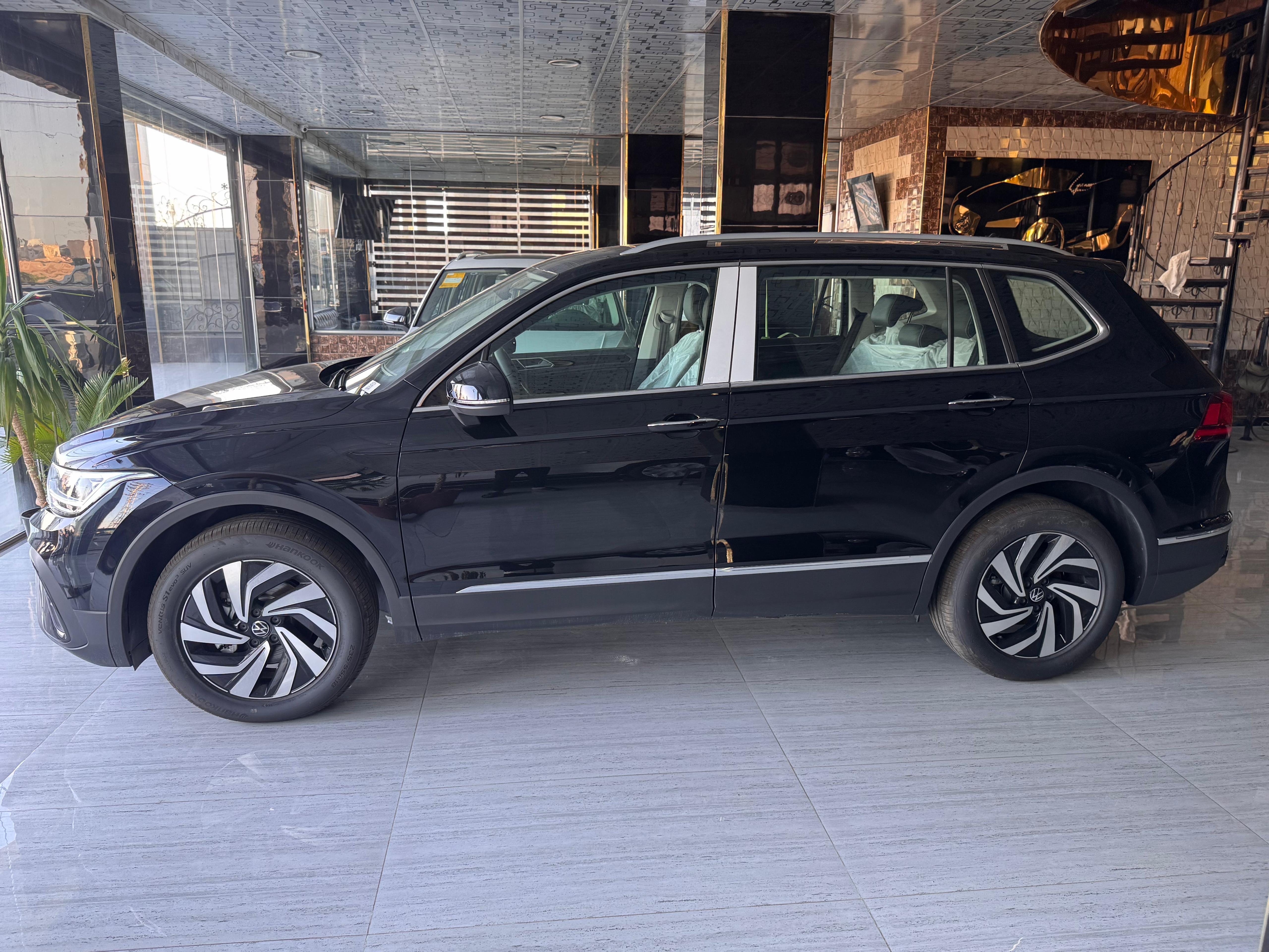 kilometrage car sale volkswagen id 4 pure suv new 2026 aleppo hk image