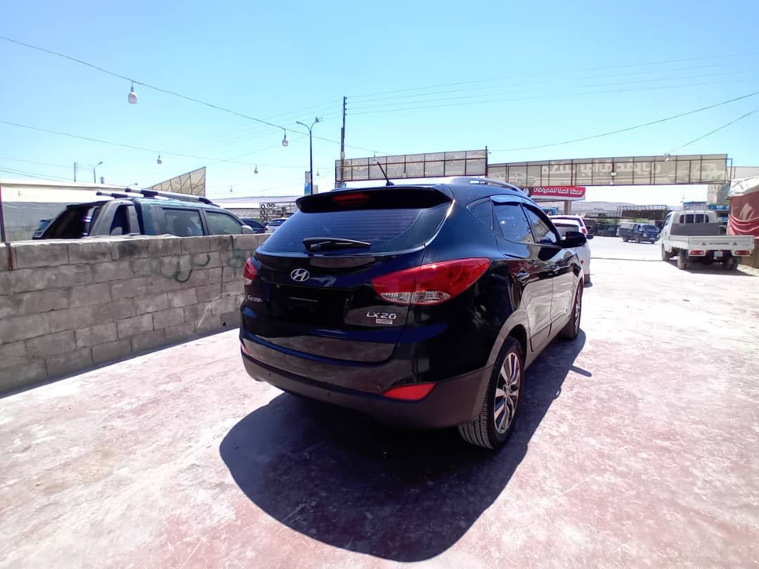 kilometrage car sale hyundai tucson standard suv used 2012 aleppo xy image