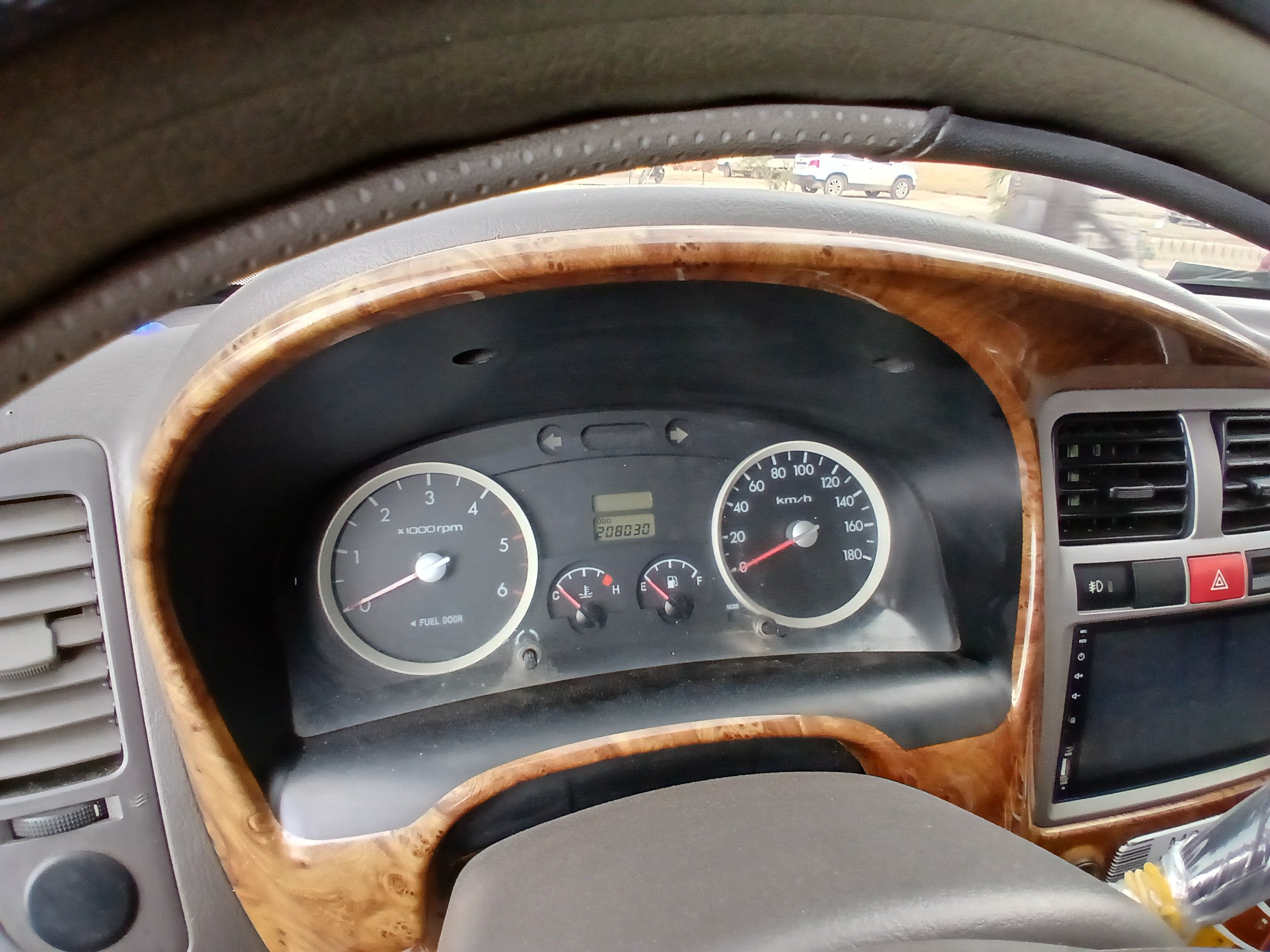 kilometrage car sale hyundai porter ii 2 crdi cargo truck used 2009 aleppo sp image