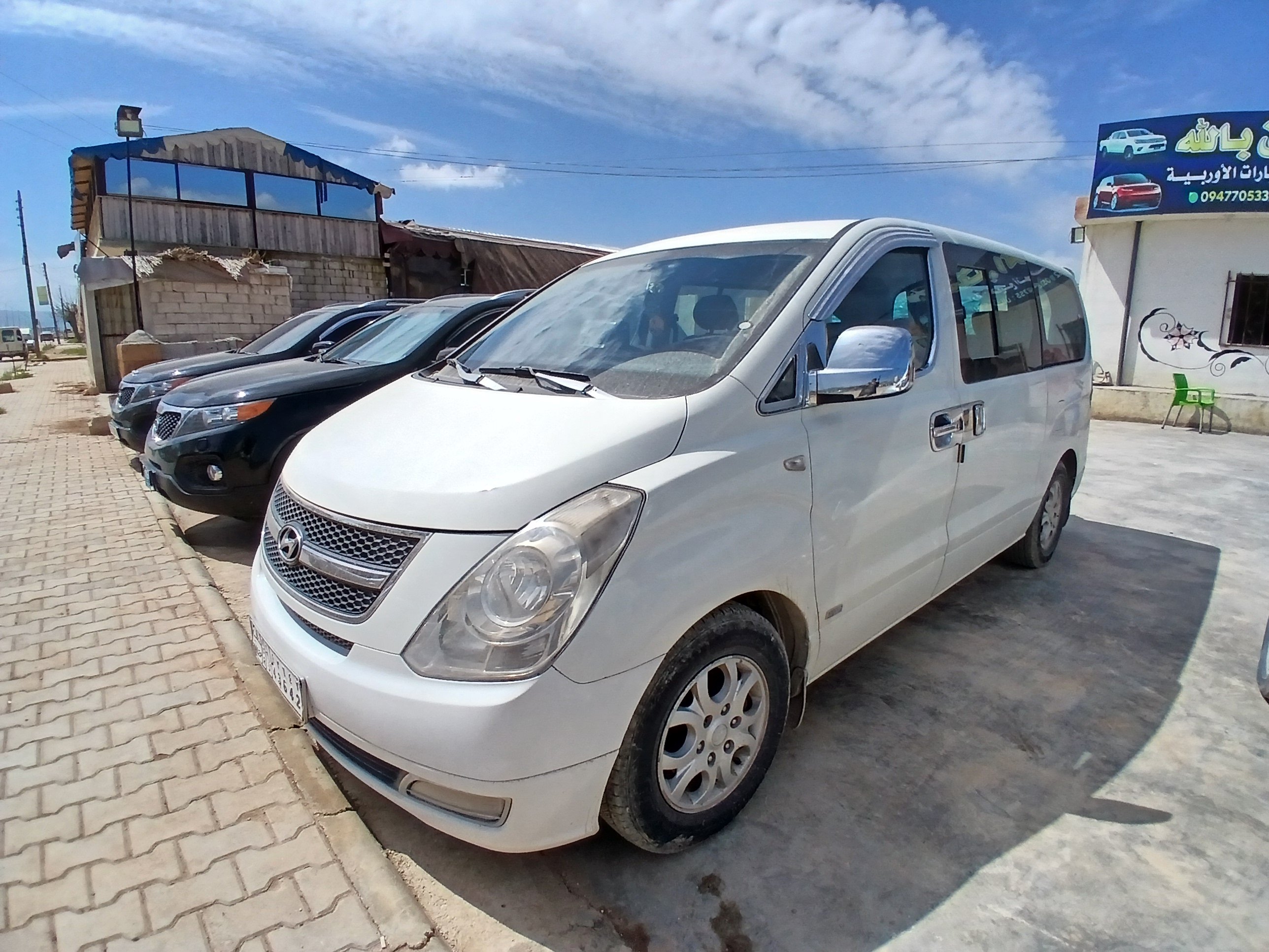 kilometrage car sale hyundai h 1 standard van used 2009 aleppo wz image