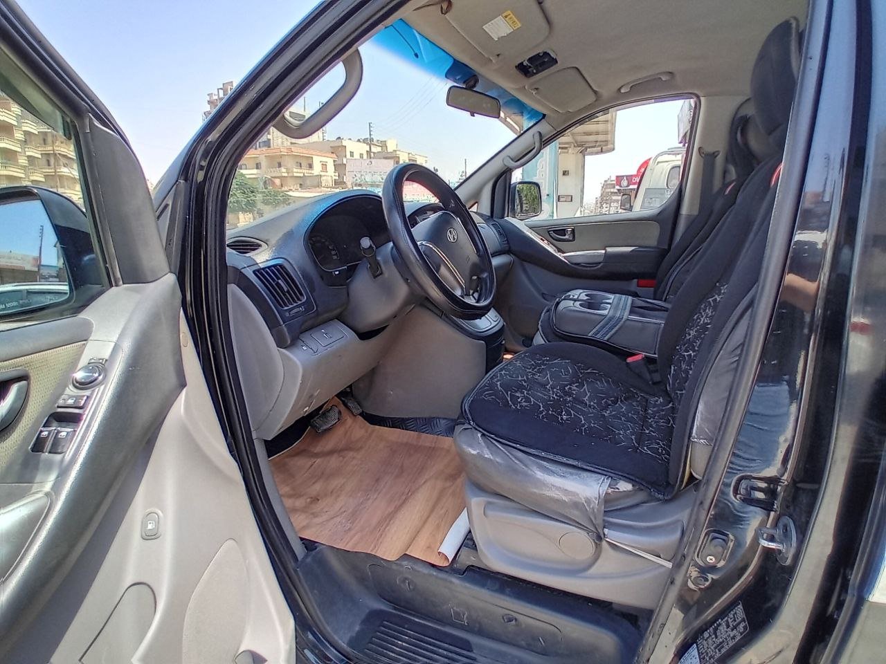 kilometrage car sale hyundai grand starex cvx van used 2008 aleppo uc image