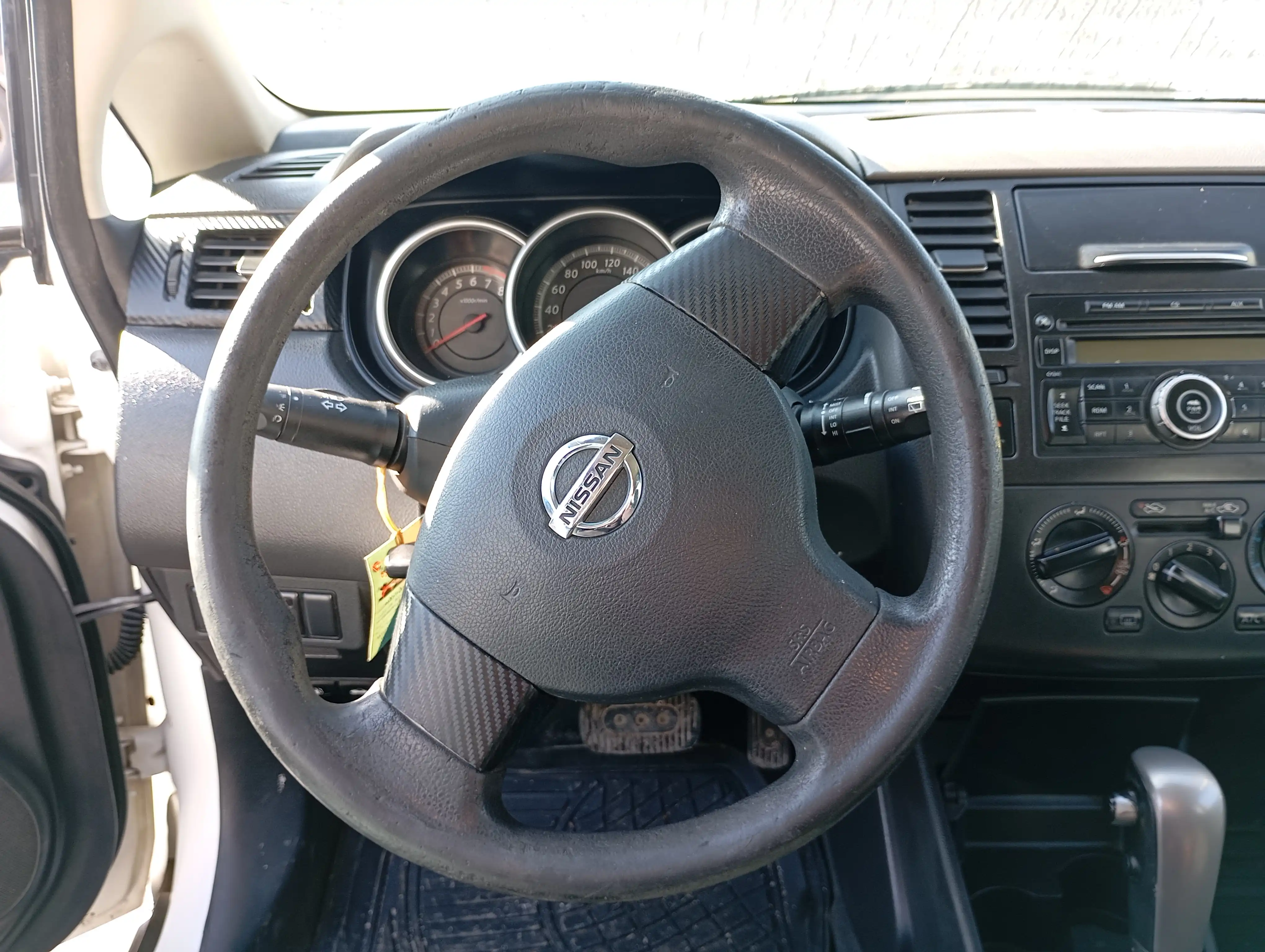 kilometrage car sale nissan tiida standard hatchback used 2013 aleppo tm image