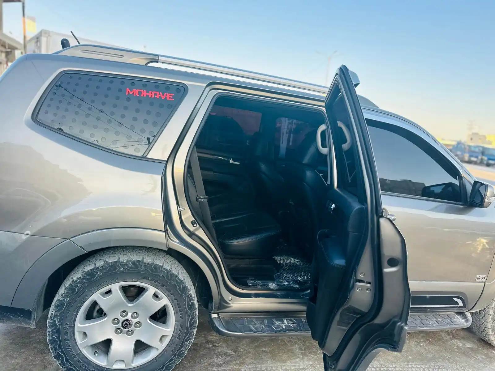 kilometrage car sale kia mohave kv300 suv used 2008 aleppo iv image