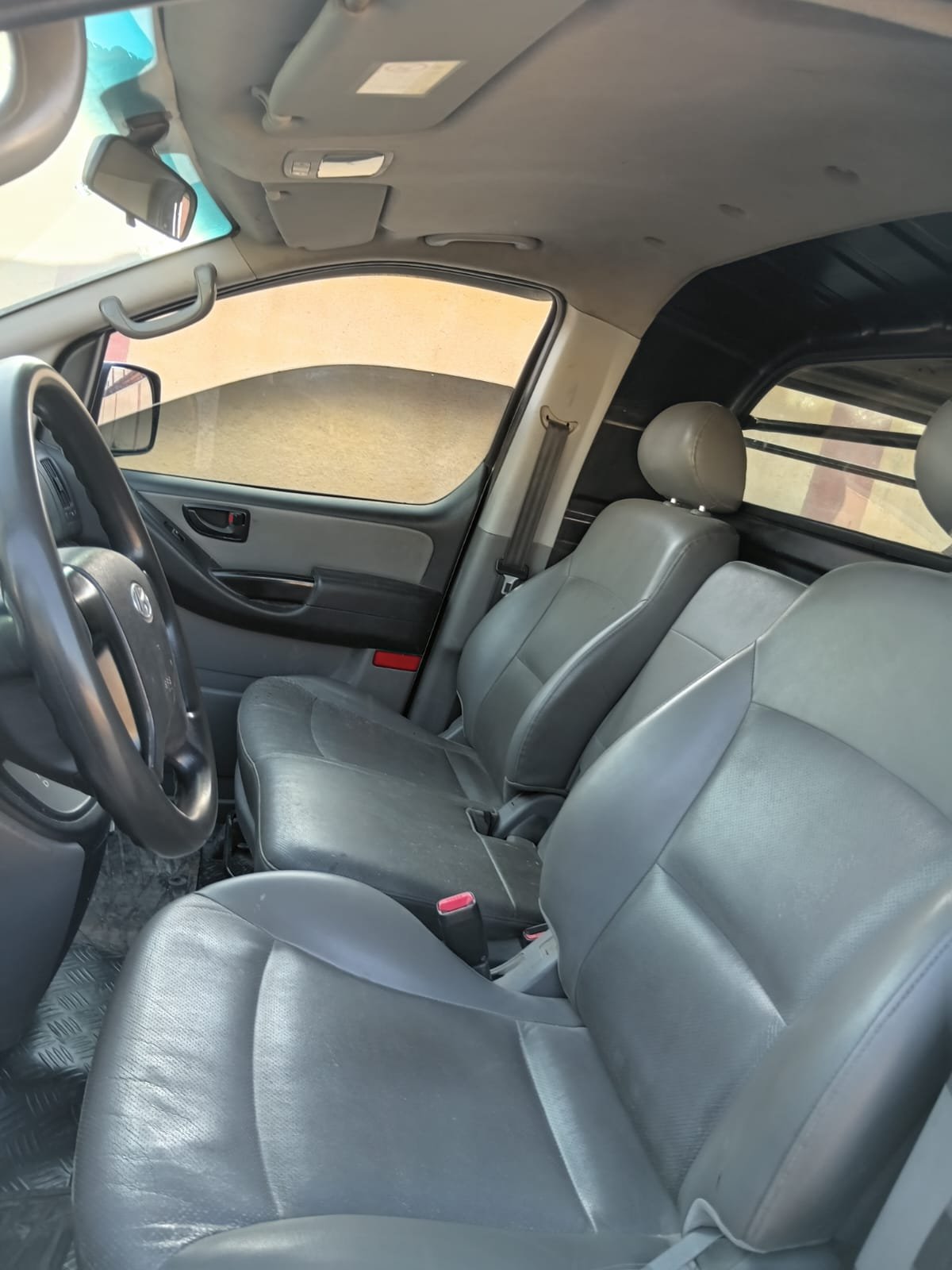 kilometrage car sale hyundai grand starex cvx van used 2014 aleppo le image