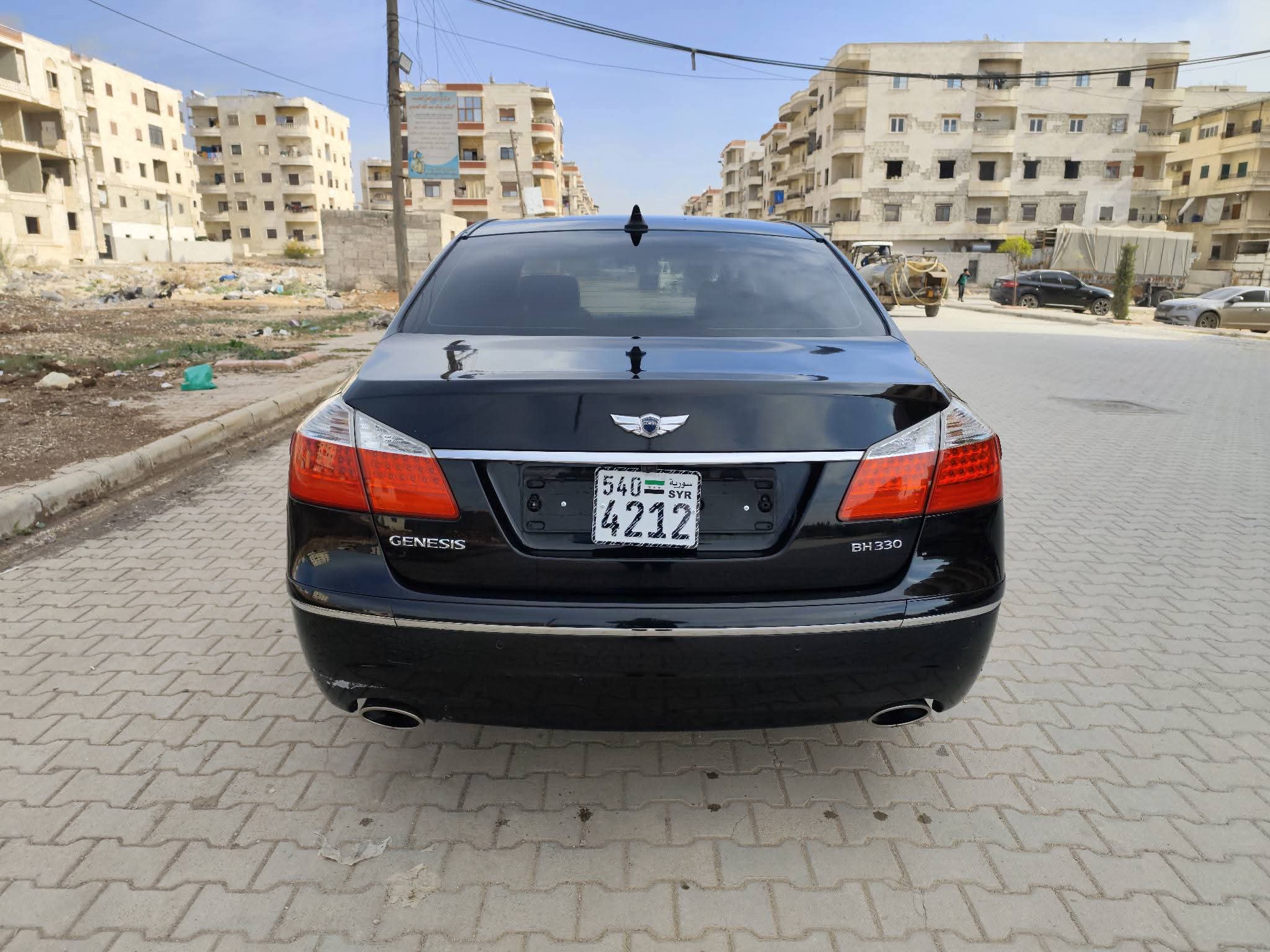 kilometrage car sale genesis bh 330 sedan used 2011 aleppo dt image