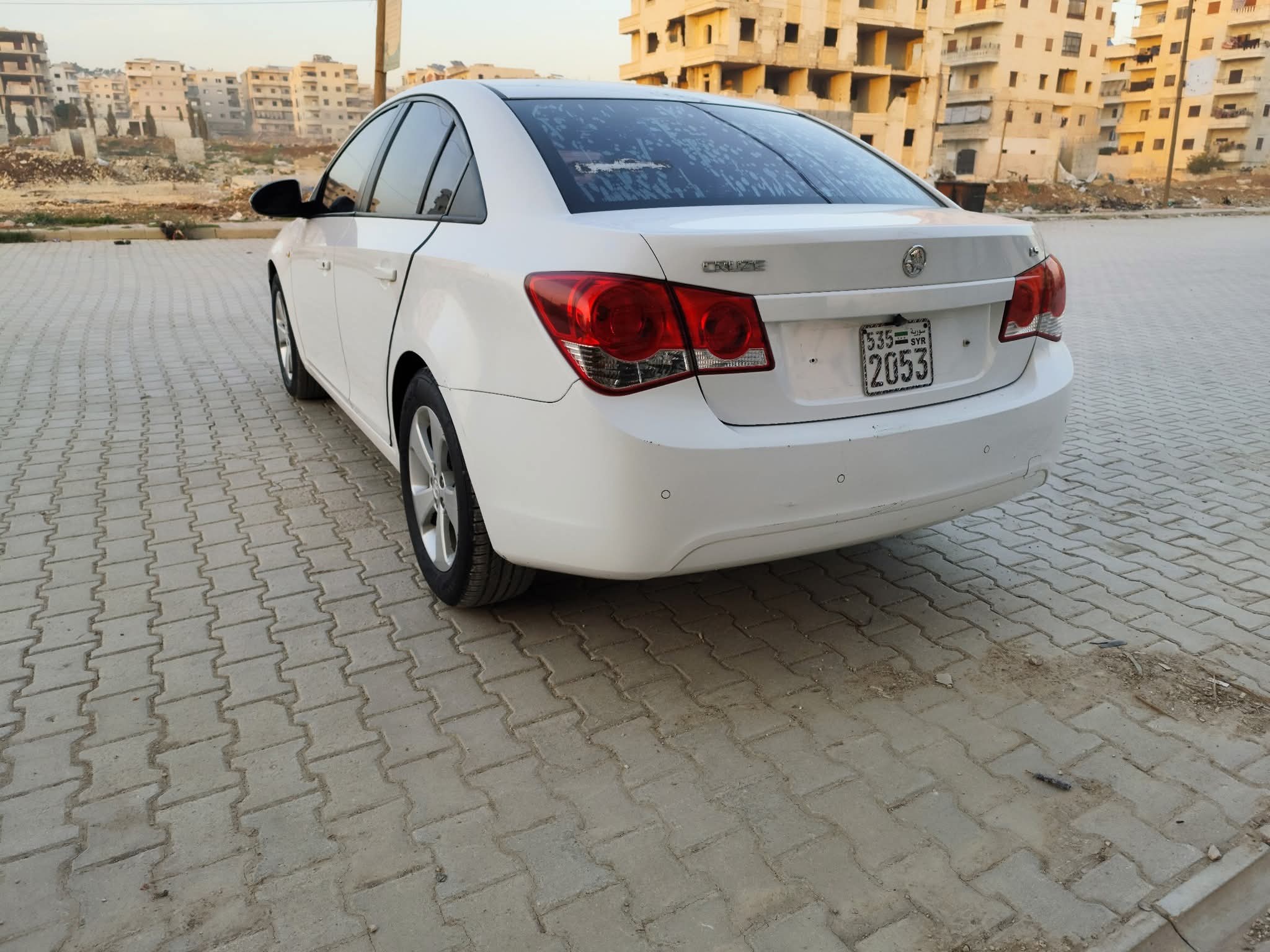 kilometrage car sale chevrolet cruze ls sedan used 2010 aleppo er image