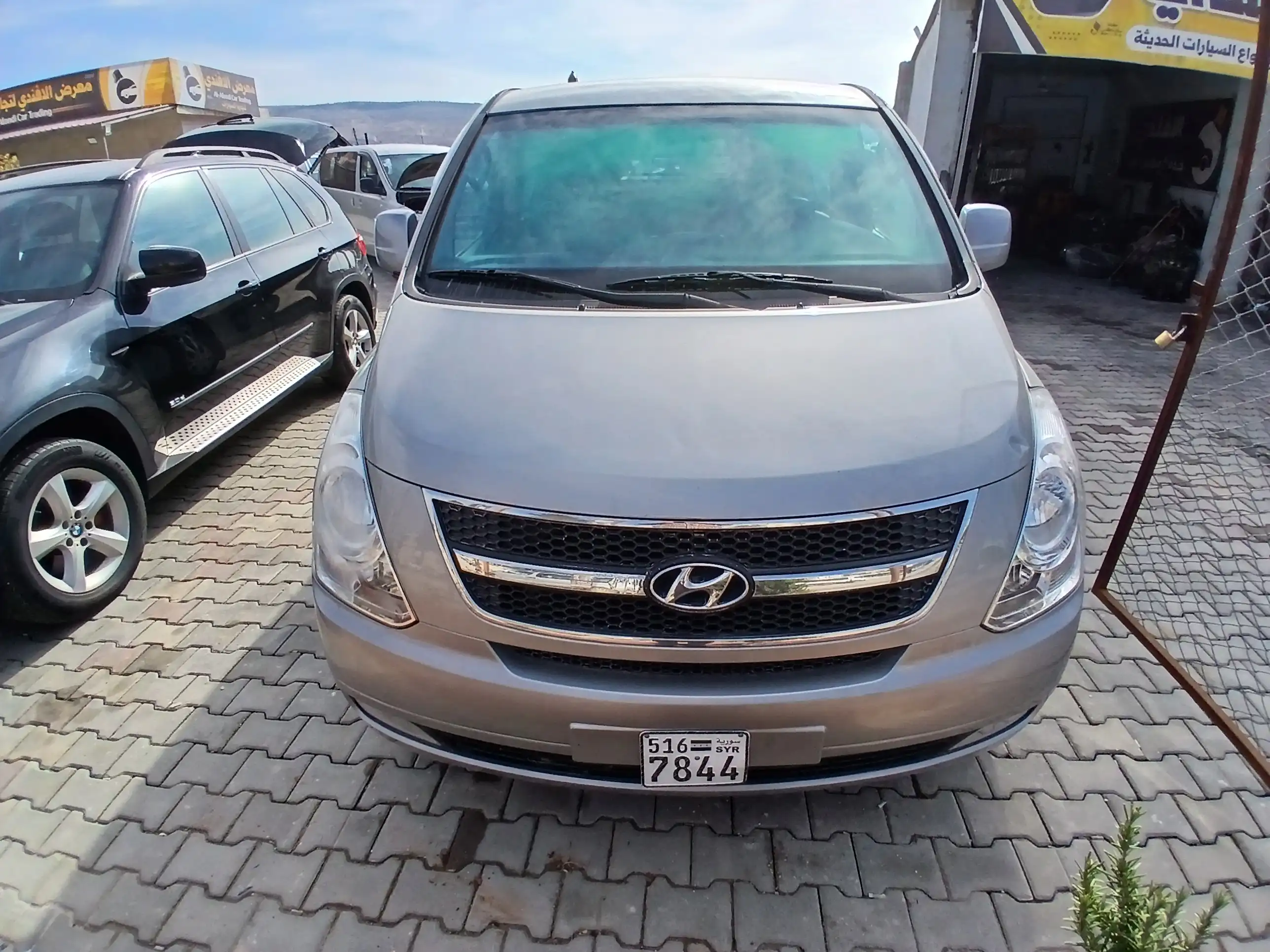 kilometrage car sale hyundai grand starex cvx van used 2012 aleppo yo image