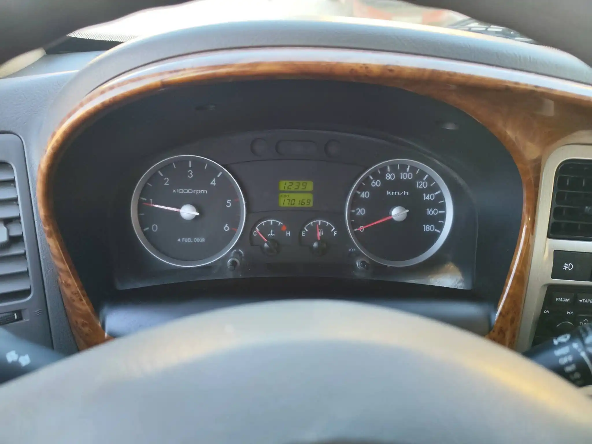 kilometrage car sale hyundai porter ii 2 crdi cargo truck used 2009 aleppo tk image