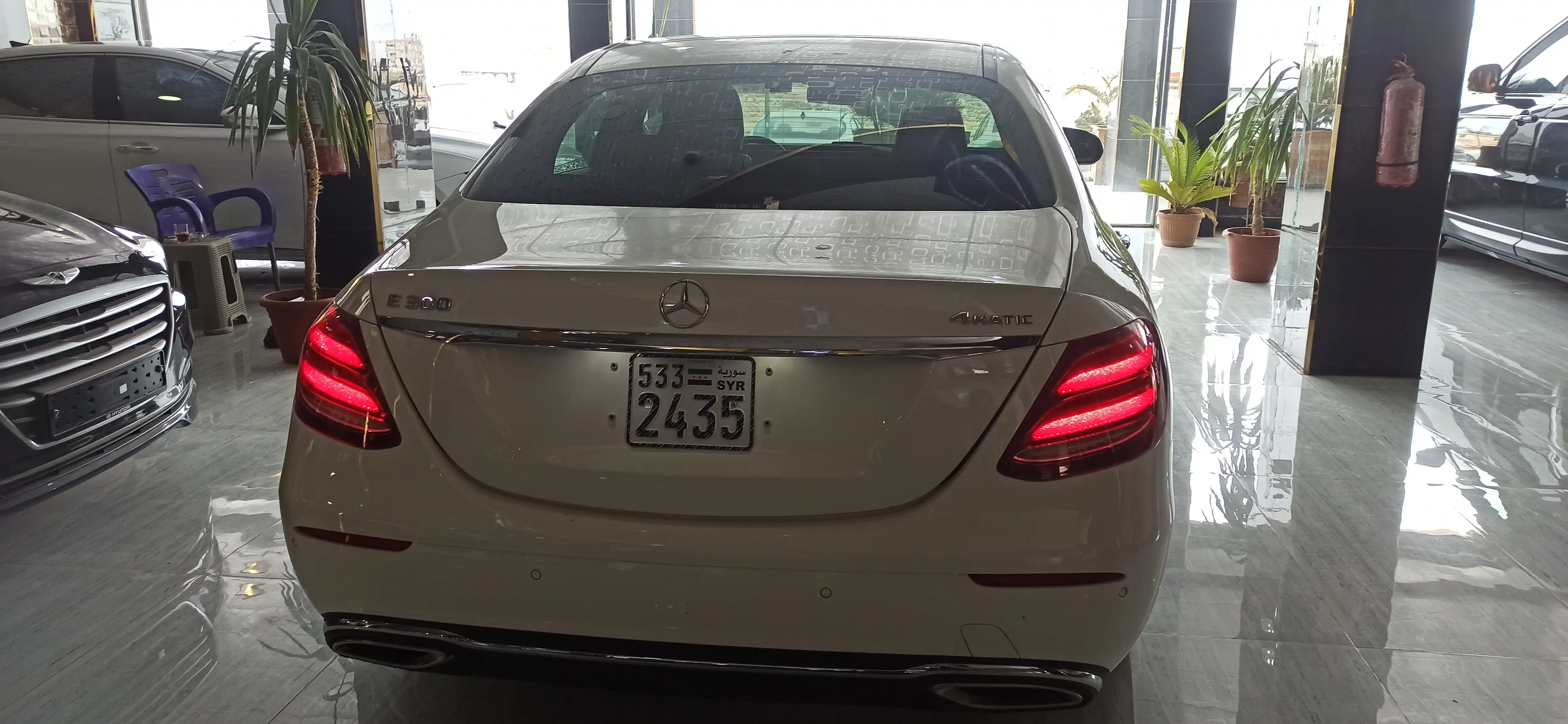 kilometrage car sale mercedes e class 300e 4matic sedan 2019 aleppo cs image