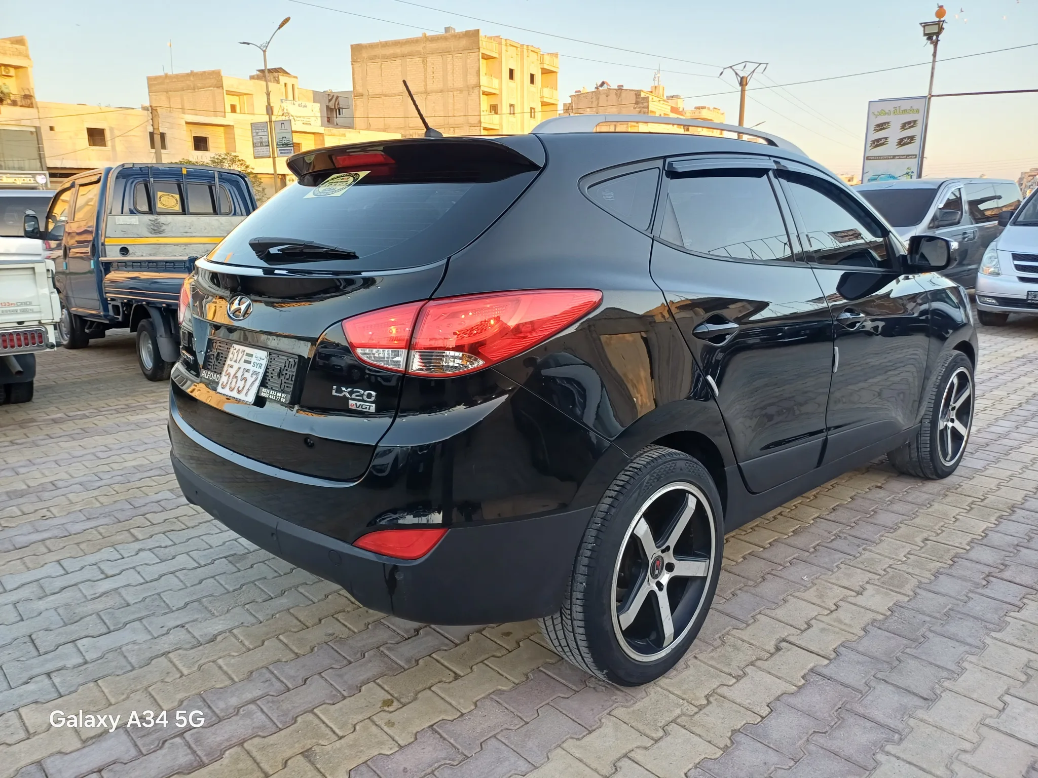 kilometrage car sale hyundai veloster gdi suv used 2013 aleppo eo image