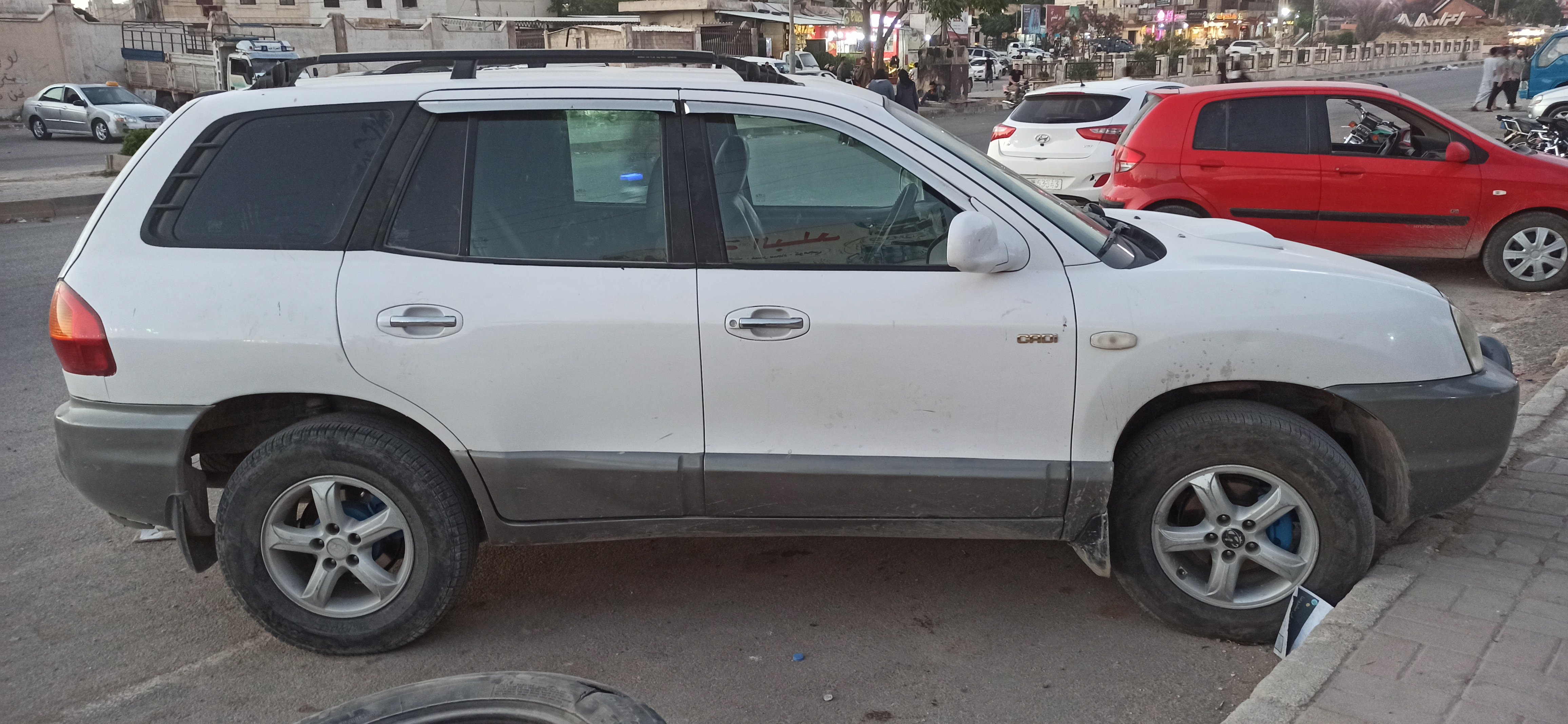kilometrage car sale hyundai santa fe 2 2 d suv used 2001 aleppo ur image