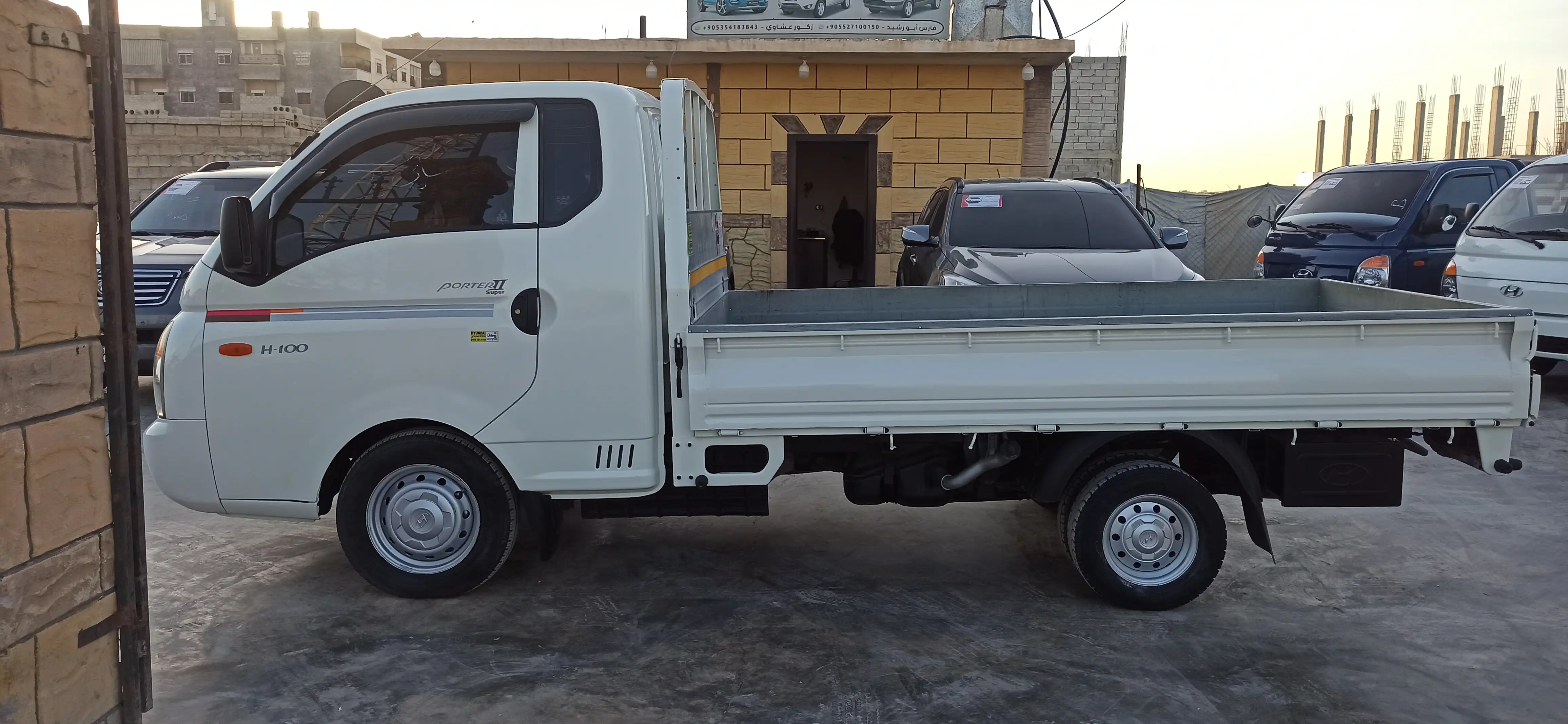 kilometrage car sale hyundai porter ii 2 crdi cargo truck used 2009 aleppo ul image