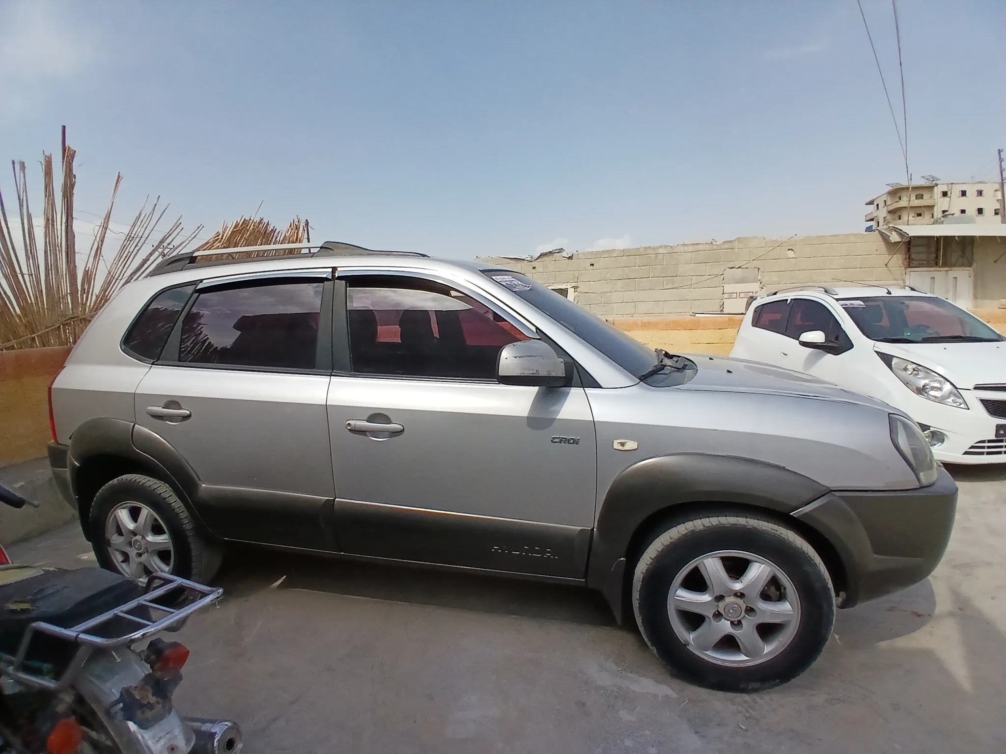 kilometrage car sale hyundai tucson standard suv used 2005 aleppo bq image