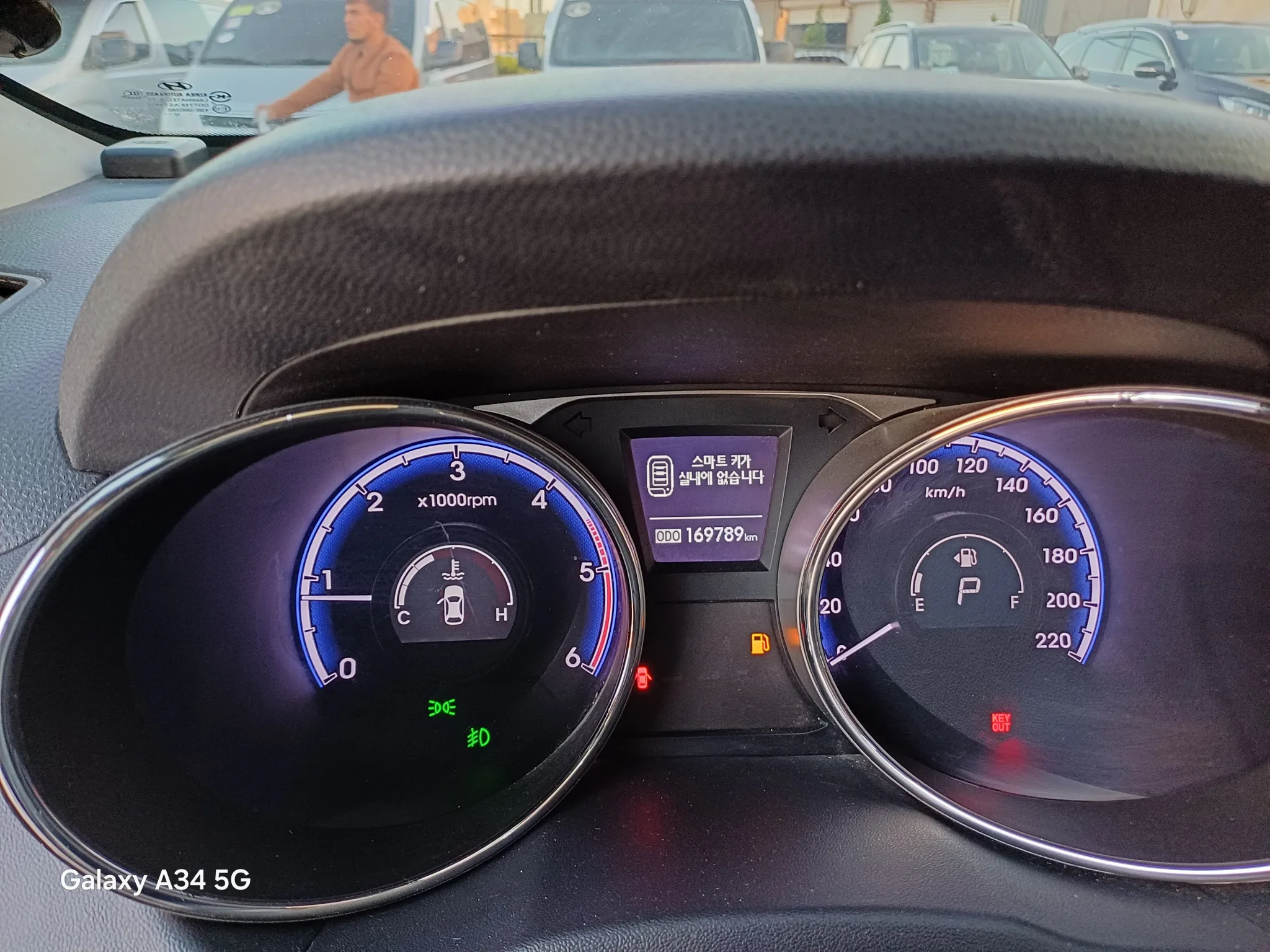 kilometrage car sale hyundai veloster gdi suv used 2013 aleppo eo image