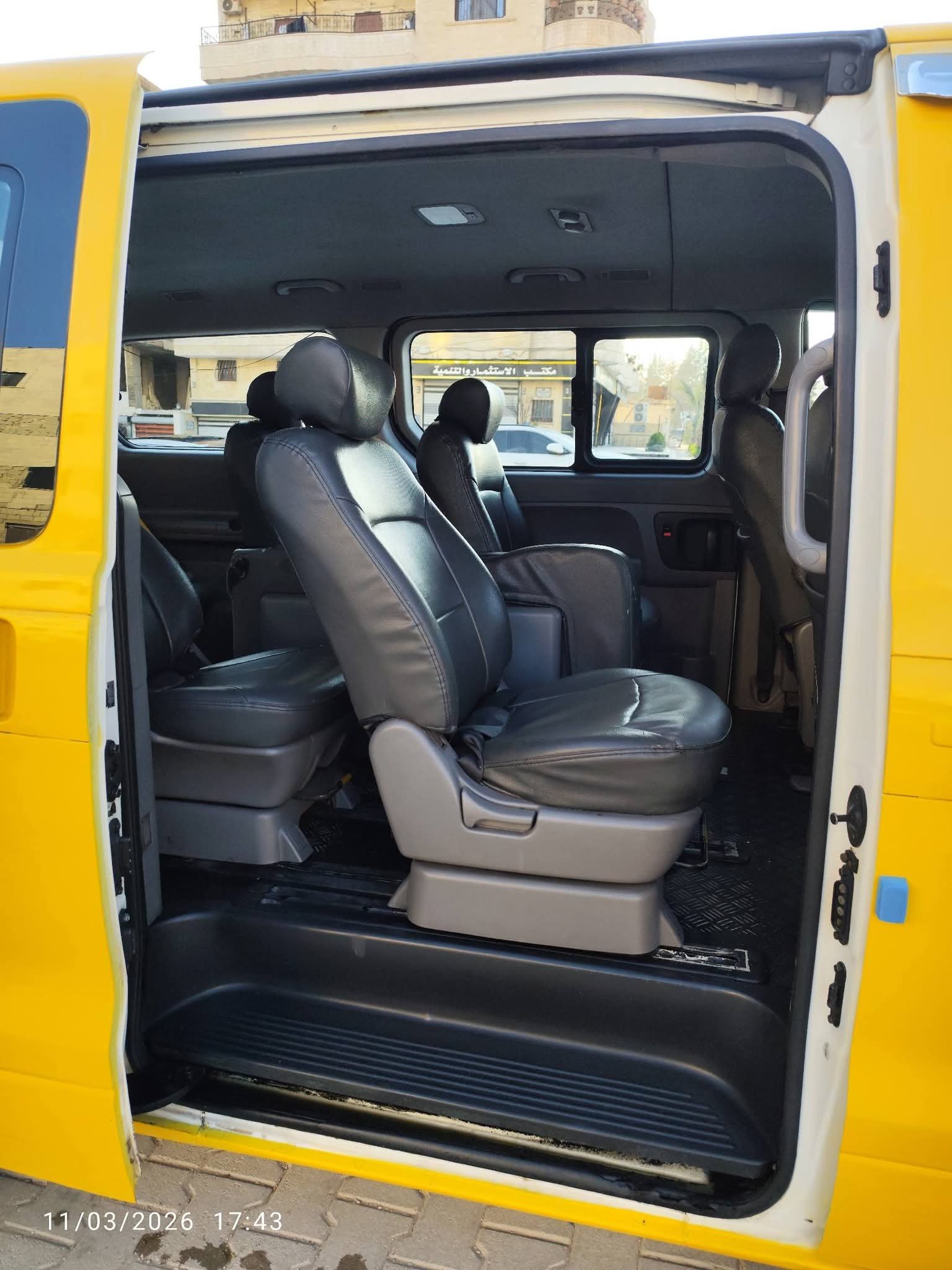 kilometrage car sale hyundai grand starex cvx van used 2009 aleppo oq image