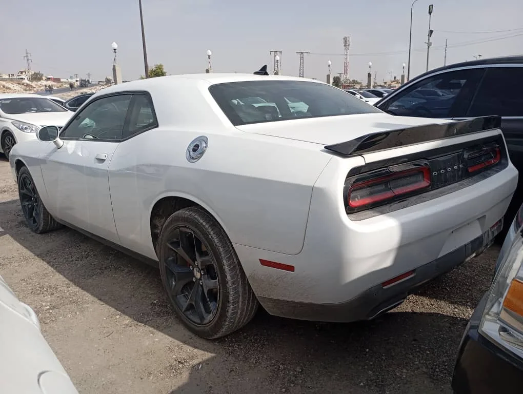 kilometrage car sale dodge sport used 2017 aleppo vh image