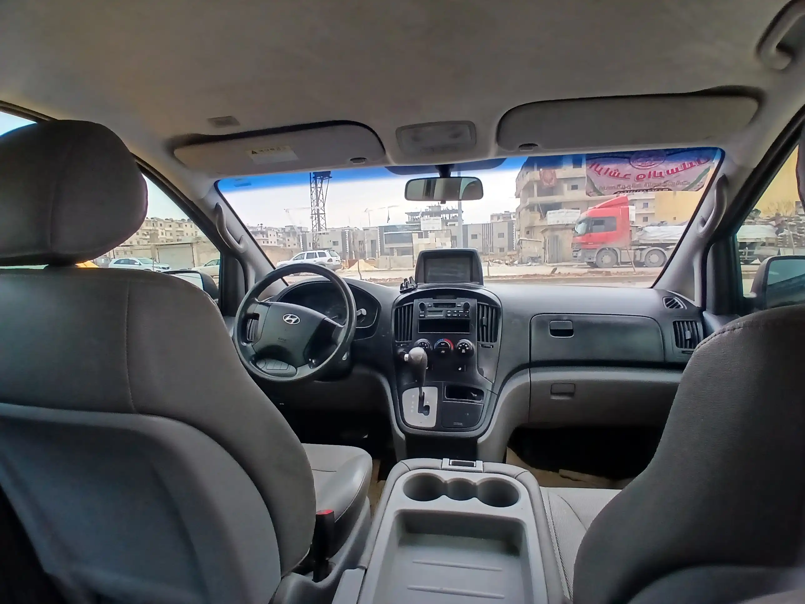 kilometrage car sale hyundai grand starex cvx van used 2009 aleppo tg image